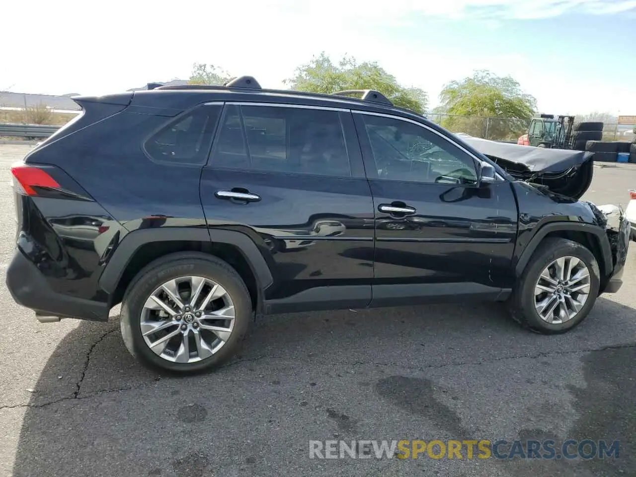 3 Photograph of a damaged car 2T3Y1RFV0KW007889 TOYOTA RAV4 2019