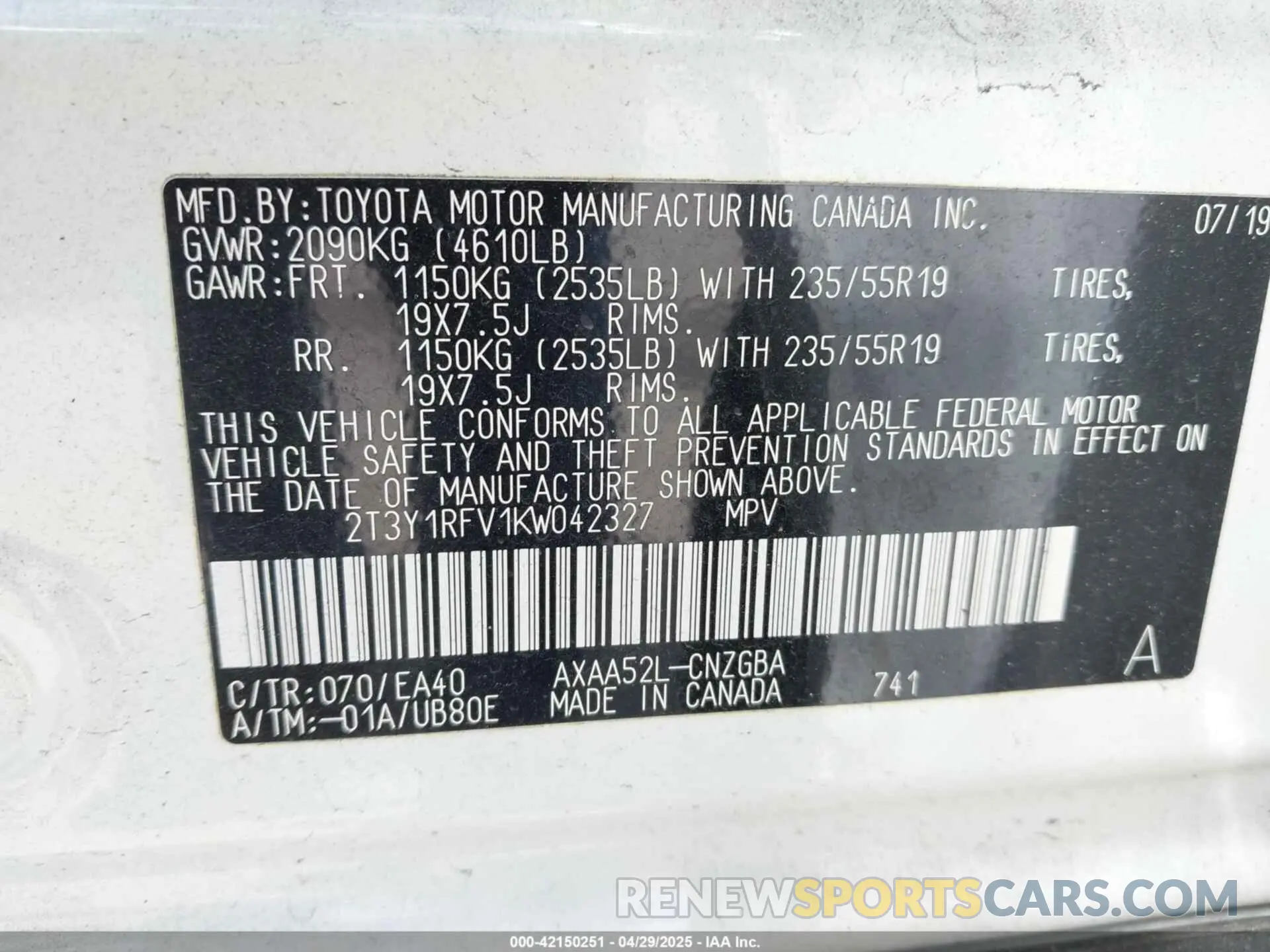 9 Photograph of a damaged car 2T3Y1RFV1KW042327 TOYOTA RAV4 2019