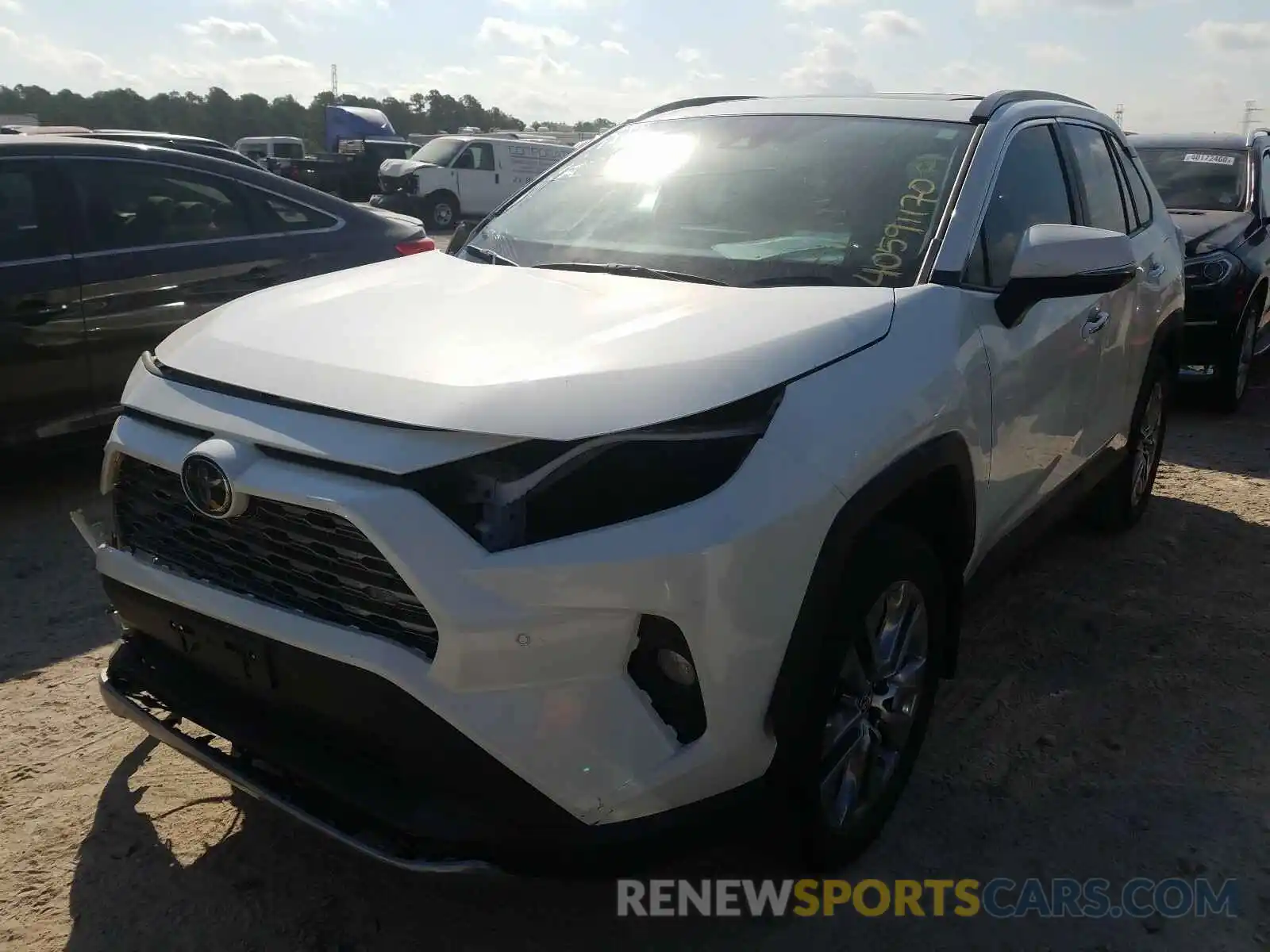 2 Photograph of a damaged car 2T3Y1RFV5KC010322 TOYOTA RAV4 2019