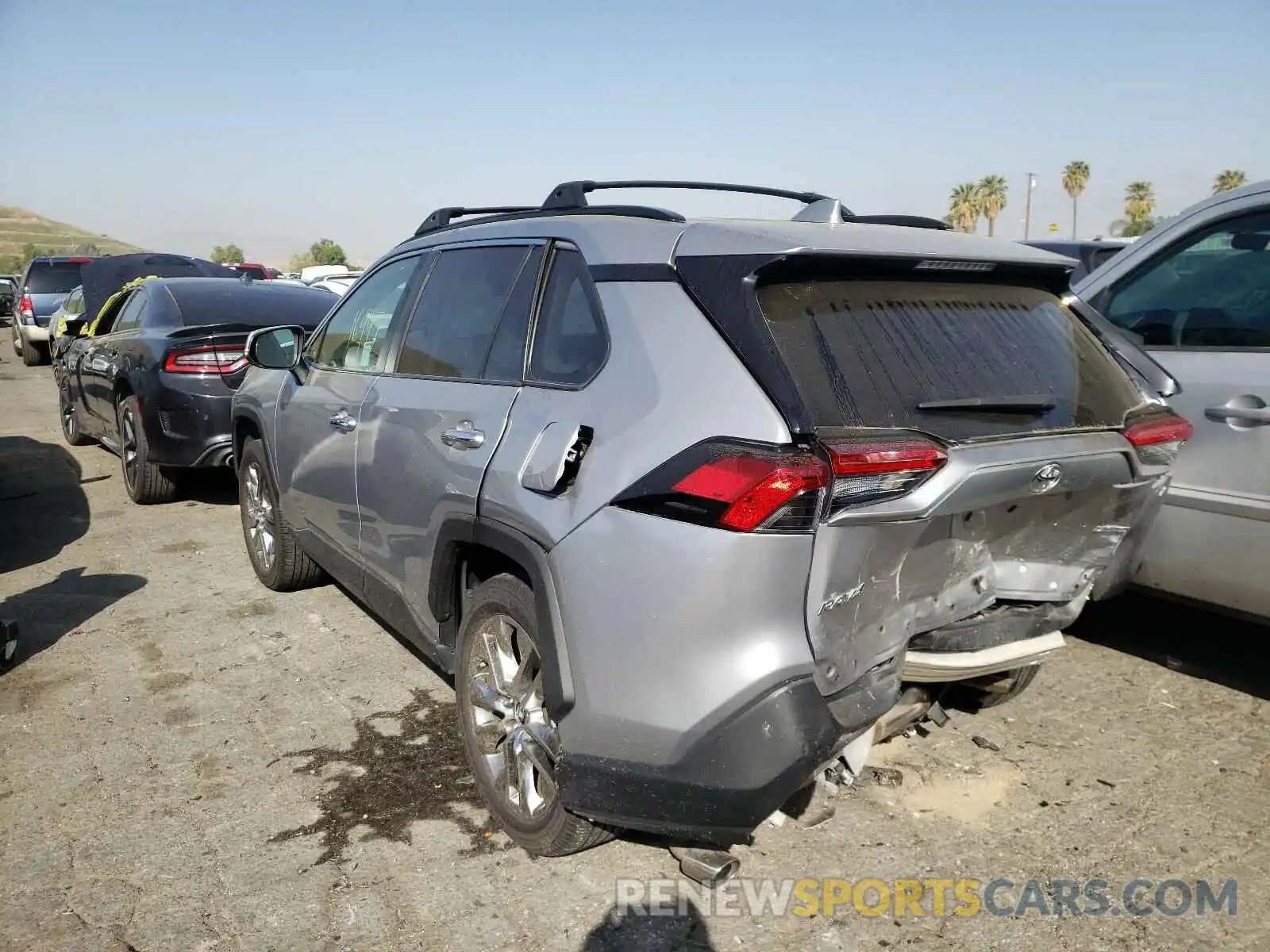 3 Photograph of a damaged car 2T3Y1RFV5KC011387 TOYOTA RAV4 2019