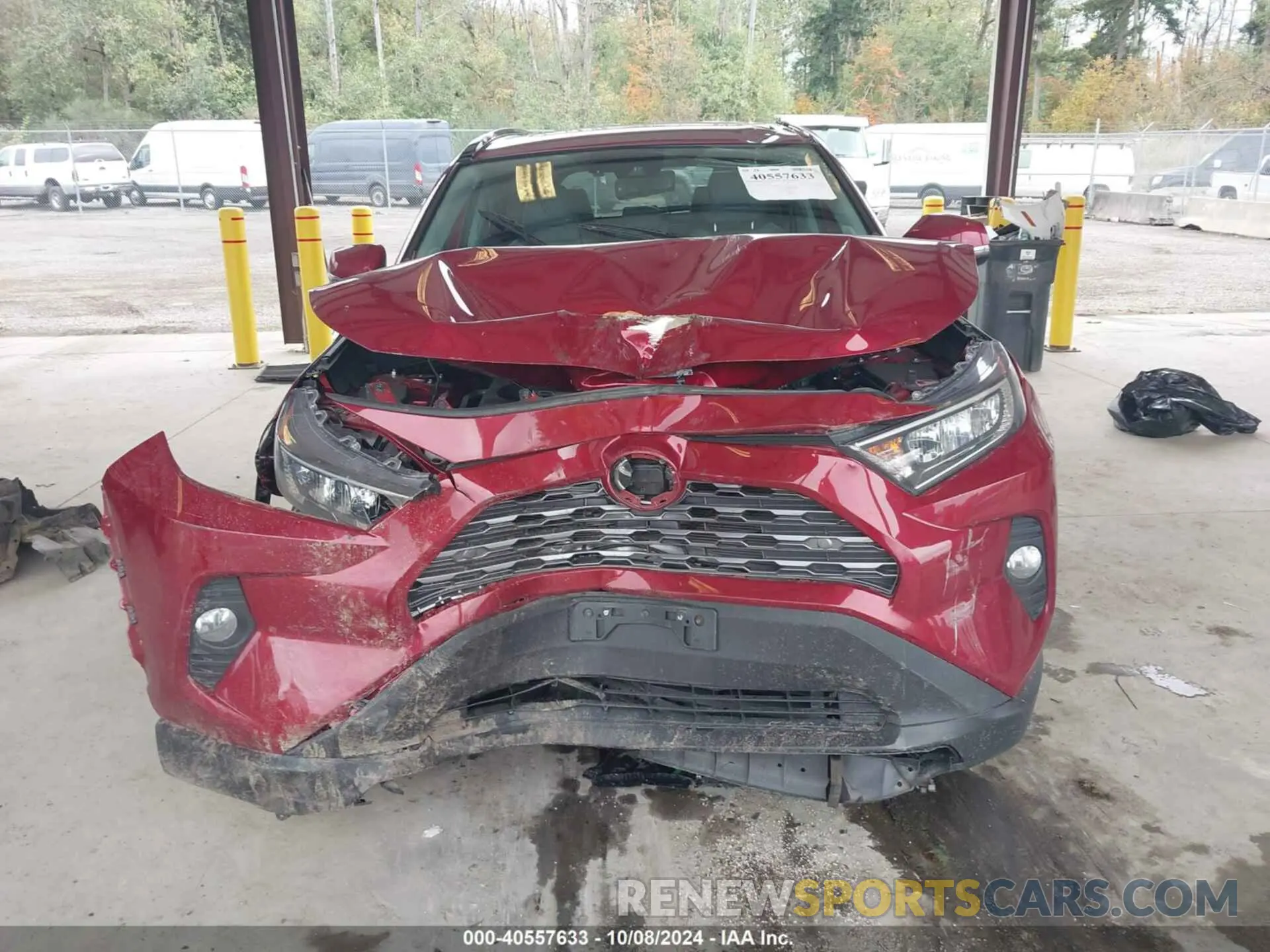 11 Photograph of a damaged car 2T3Y1RFV5KC018310 TOYOTA RAV4 2019