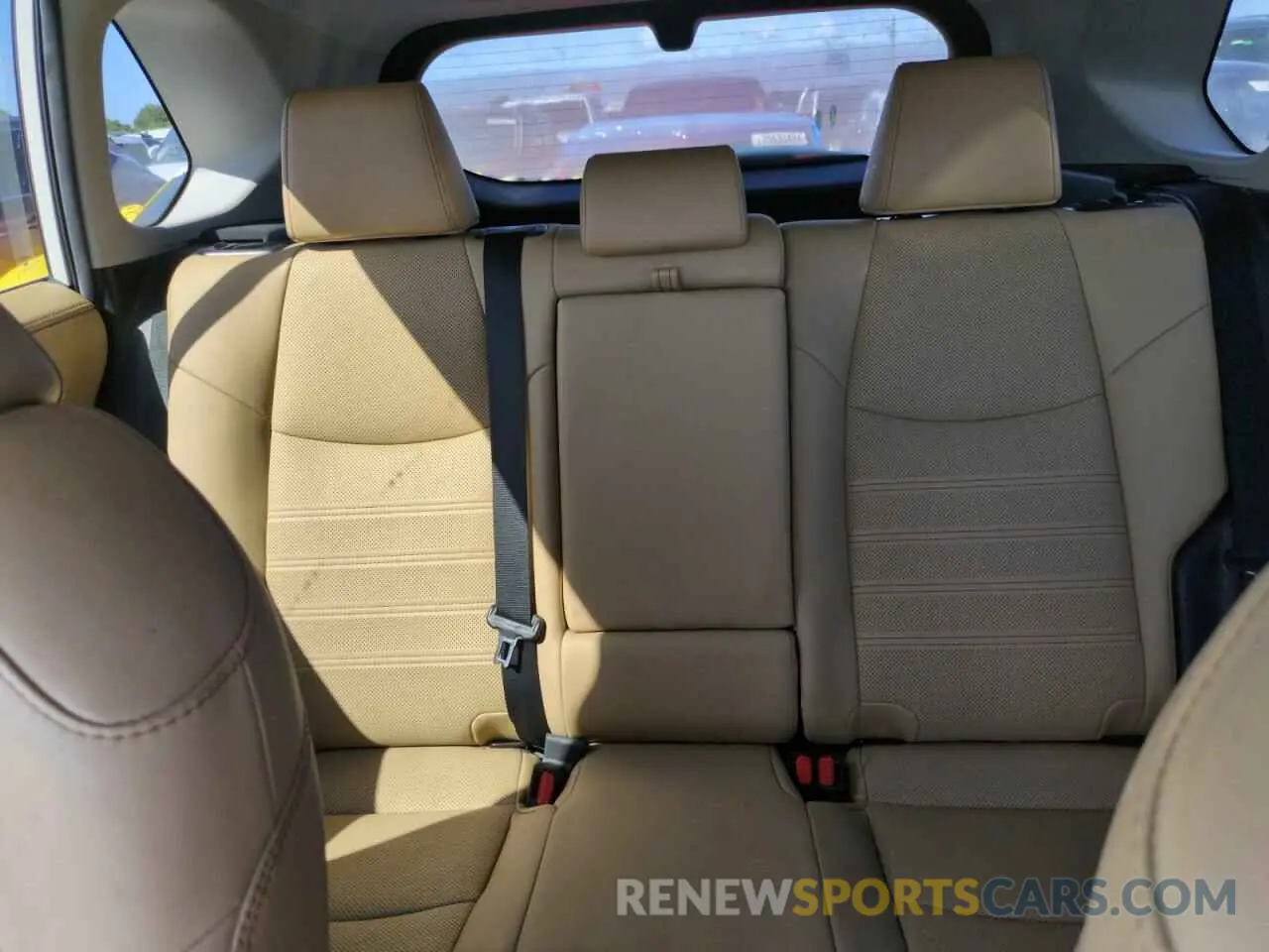 10 Photograph of a damaged car 2T3Y1RFV5KW013574 TOYOTA RAV4 2019