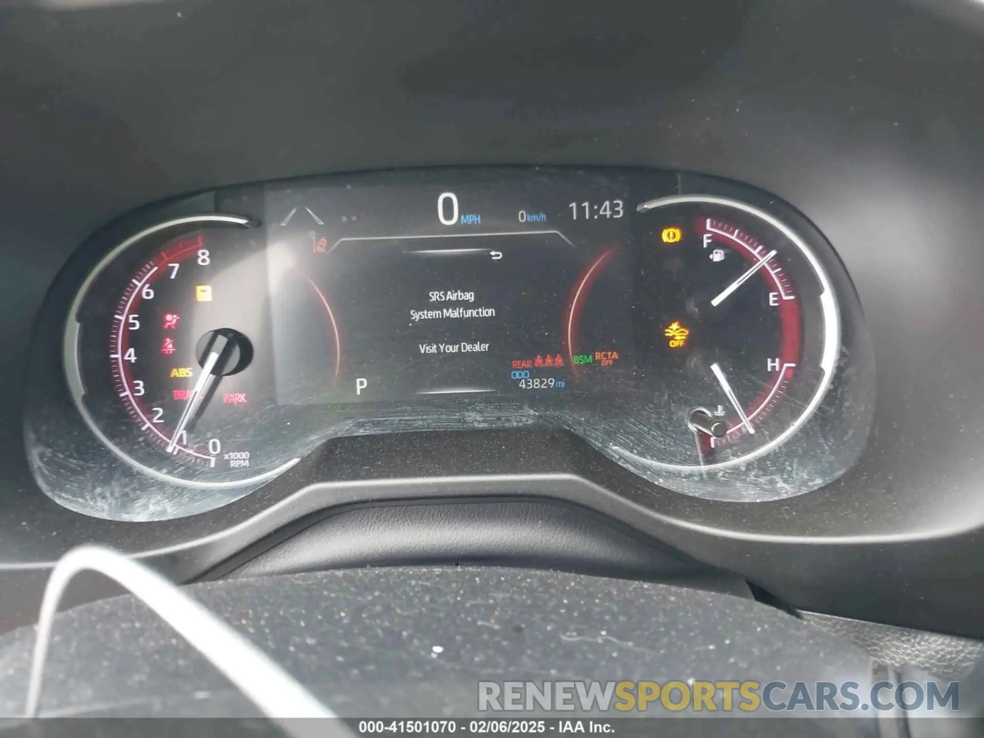 7 Photograph of a damaged car 2T3Y1RFV5KW031847 TOYOTA RAV4 2019