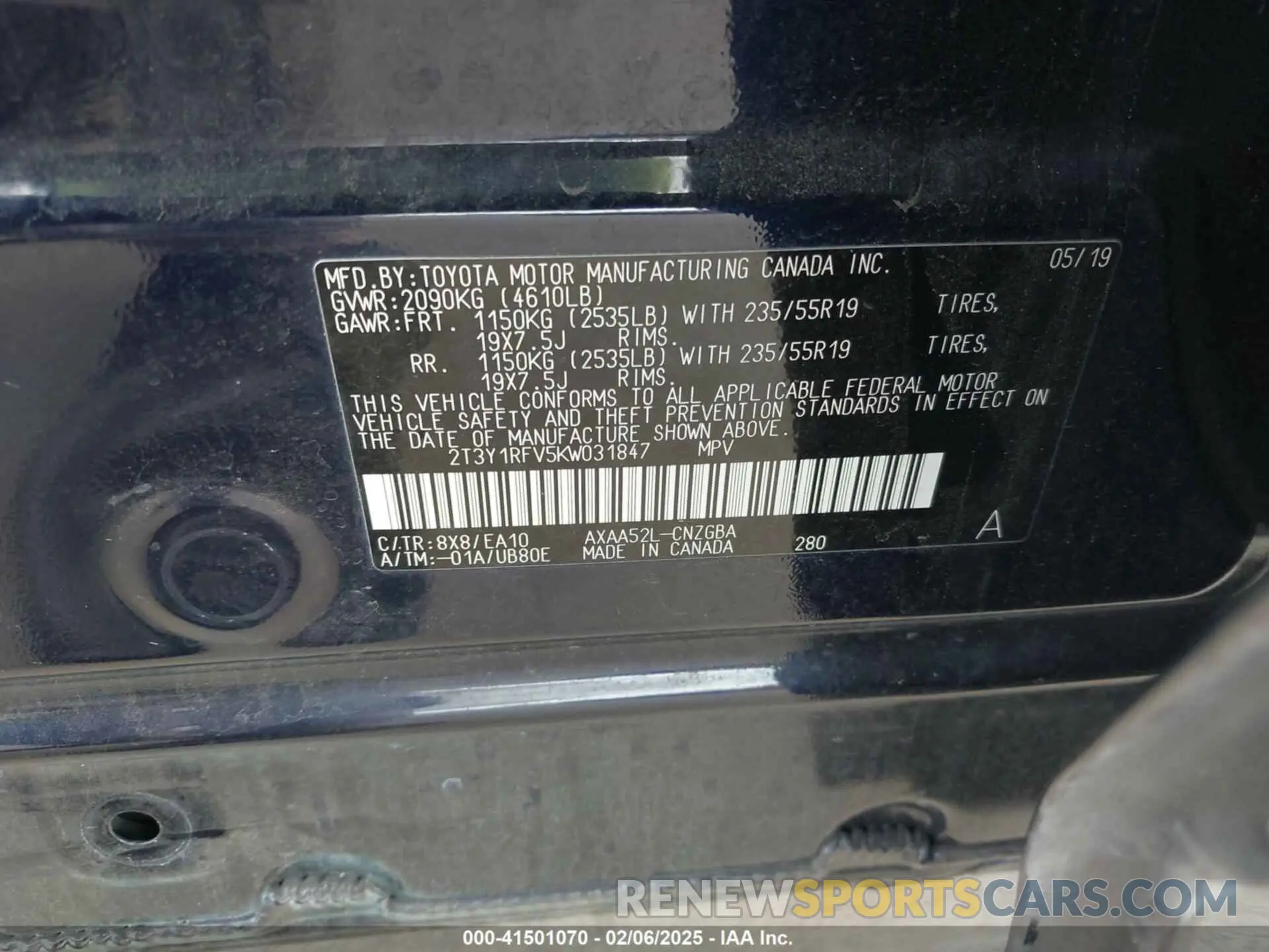 9 Photograph of a damaged car 2T3Y1RFV5KW031847 TOYOTA RAV4 2019