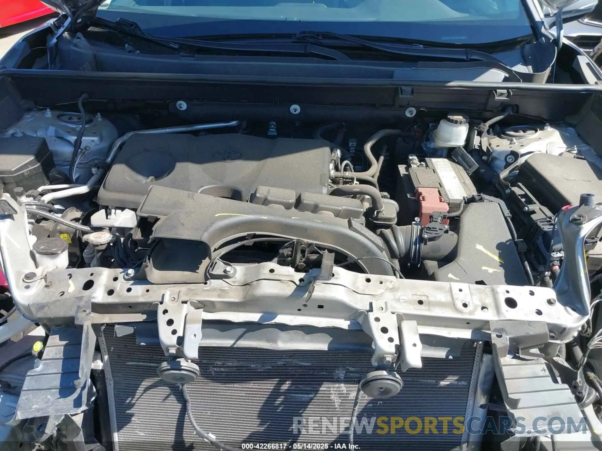 10 Photograph of a damaged car 2T3Y1RFV6KW030416 TOYOTA RAV4 2019