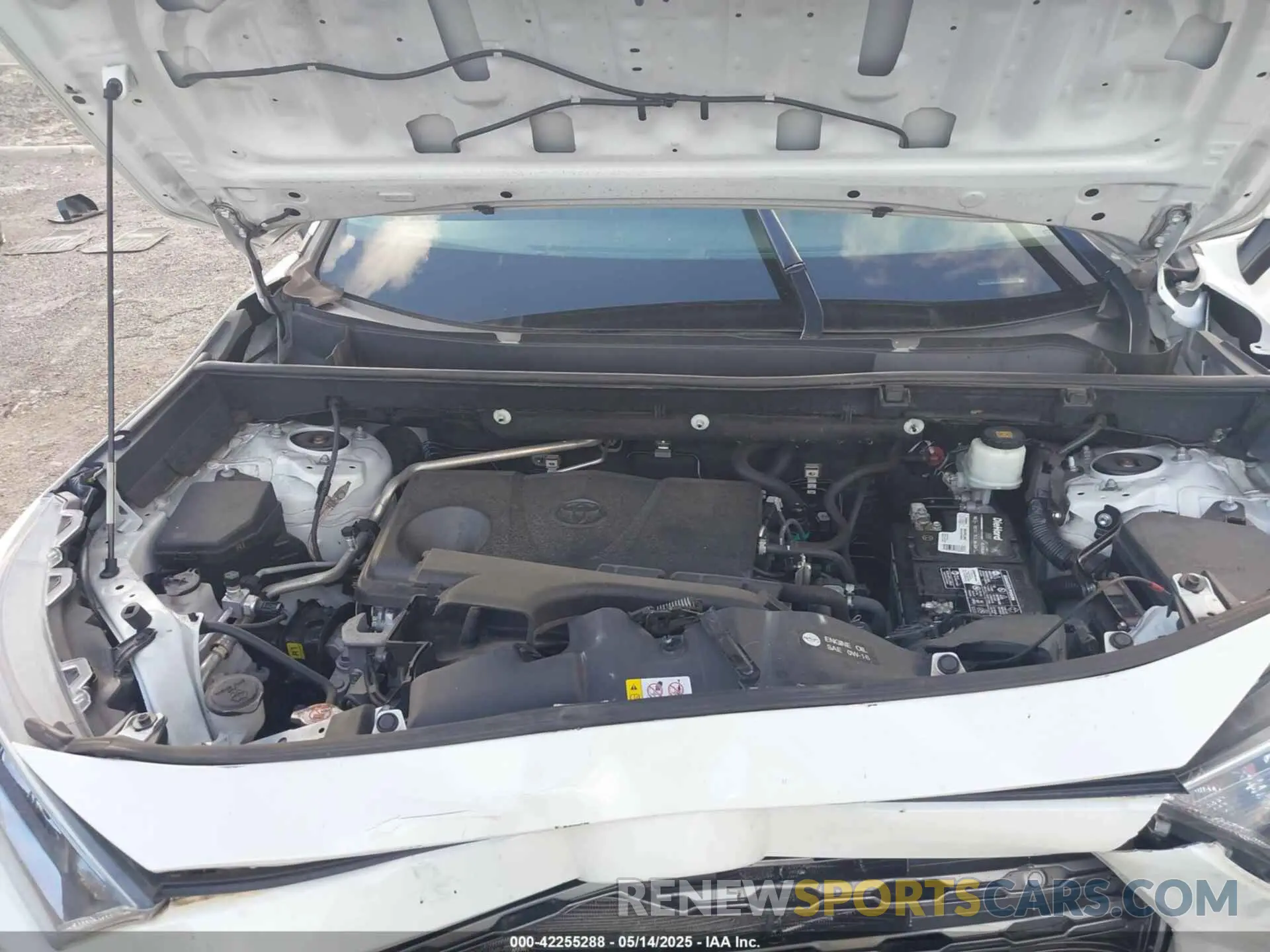 10 Photograph of a damaged car 2T3Y1RFV7KW017853 TOYOTA RAV4 2019