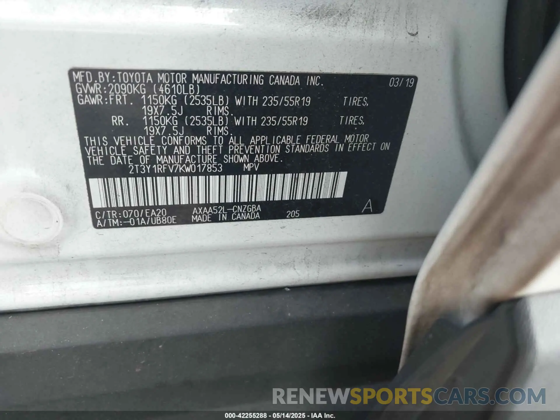 9 Photograph of a damaged car 2T3Y1RFV7KW017853 TOYOTA RAV4 2019