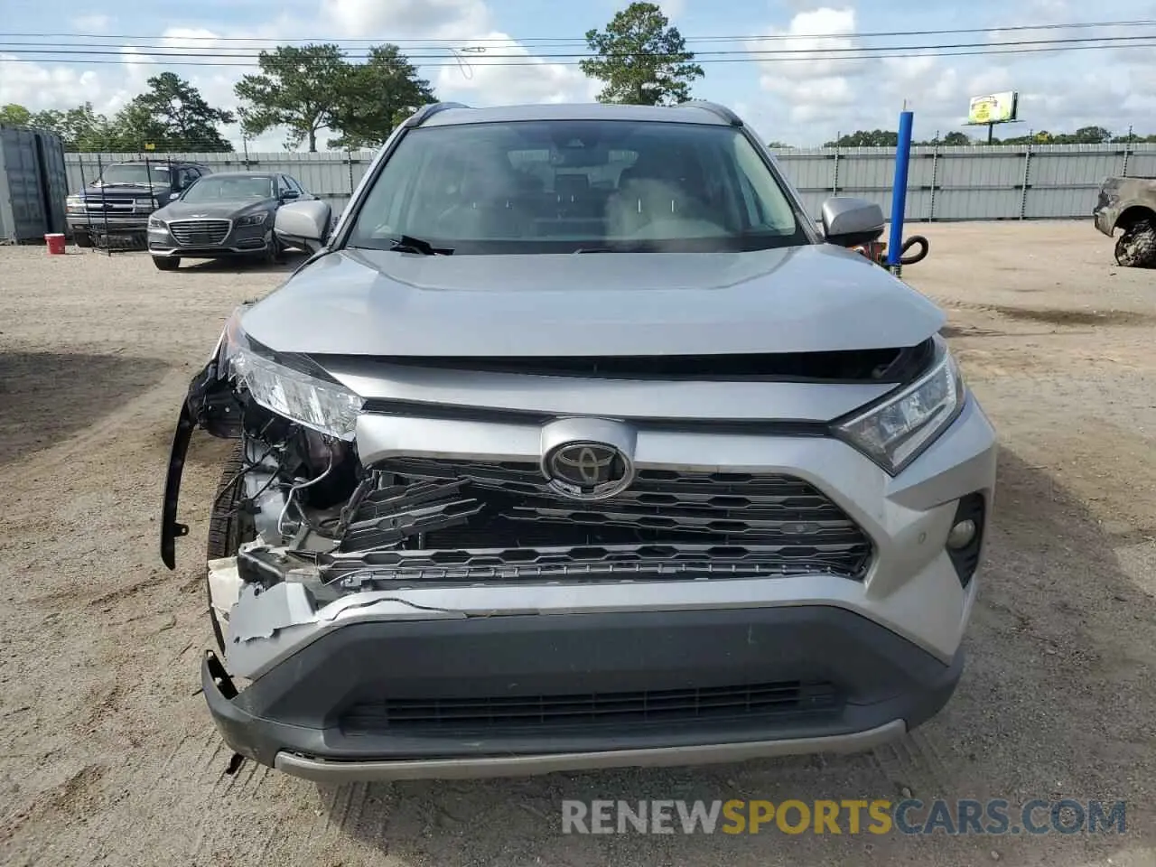 5 Photograph of a damaged car 2T3Y1RFV7KW025578 TOYOTA RAV4 2019