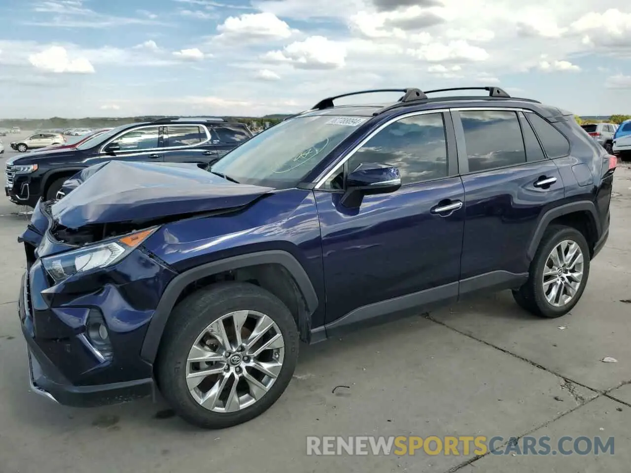 1 Photograph of a damaged car 2T3Y1RFV8KW001712 TOYOTA RAV4 2019