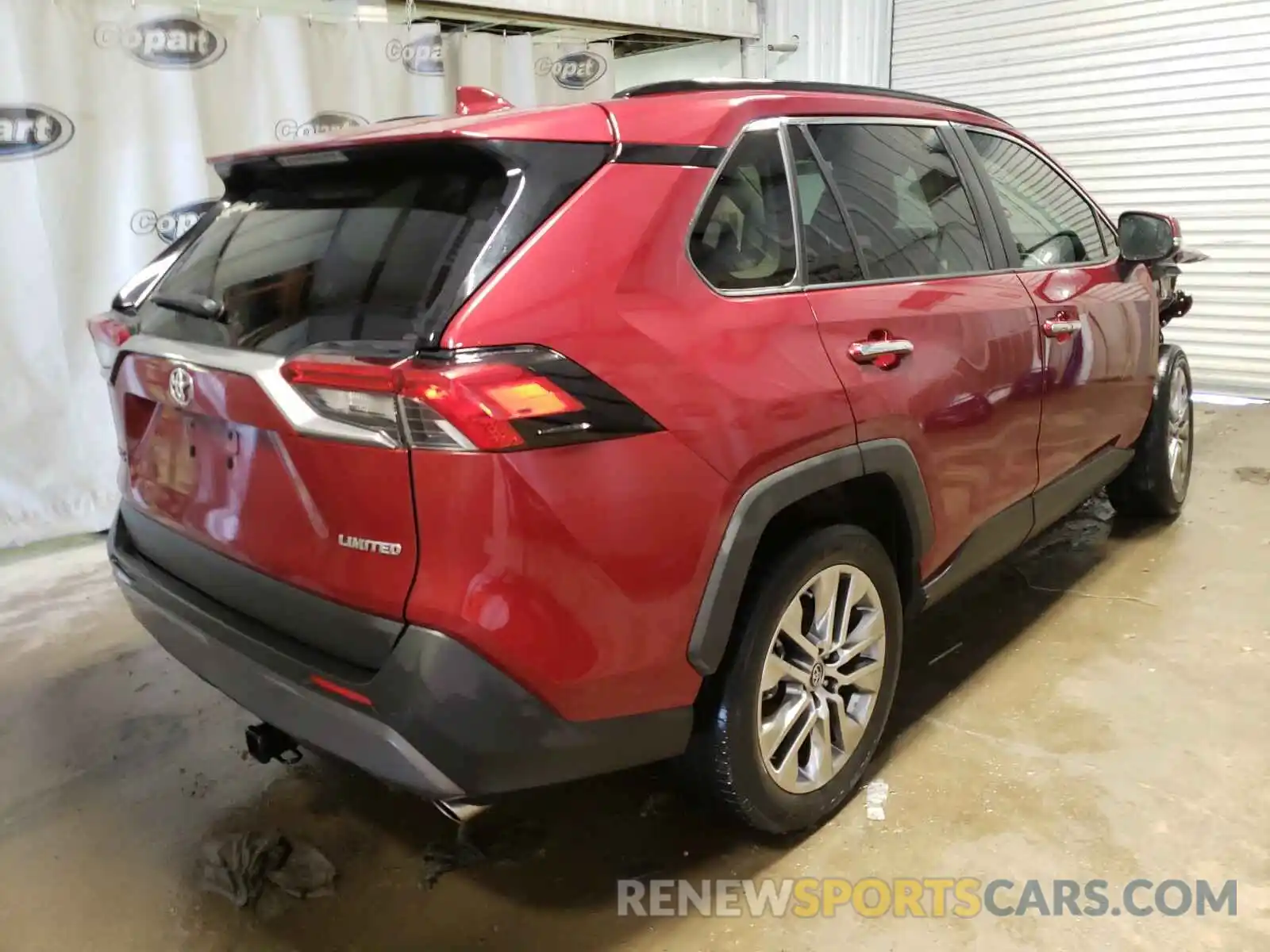 4 Photograph of a damaged car 2T3Y1RFV9KC010954 TOYOTA RAV4 2019