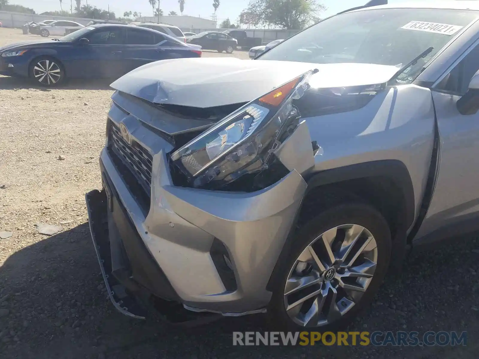 9 Photograph of a damaged car 2T3Y1RFV9KW022777 TOYOTA RAV4 2019