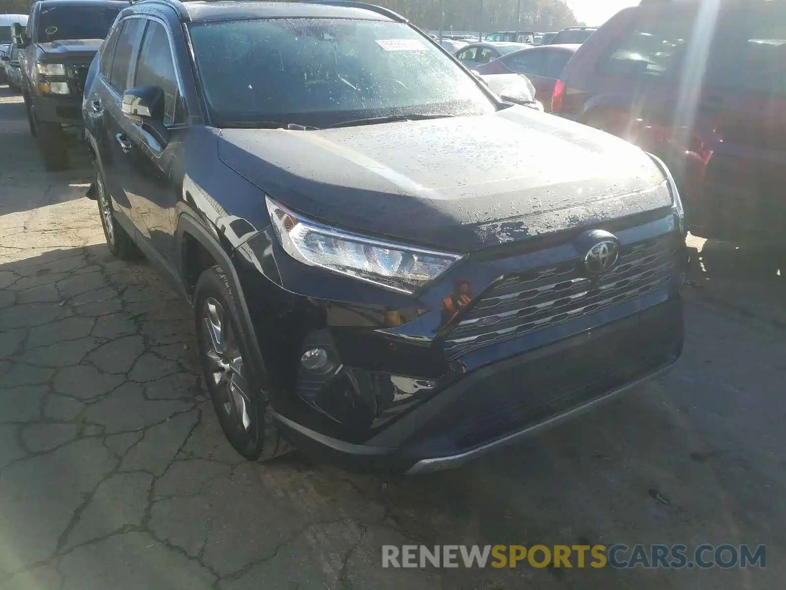 1 Photograph of a damaged car 2T3Y1RFVXKC010185 TOYOTA RAV4 2019