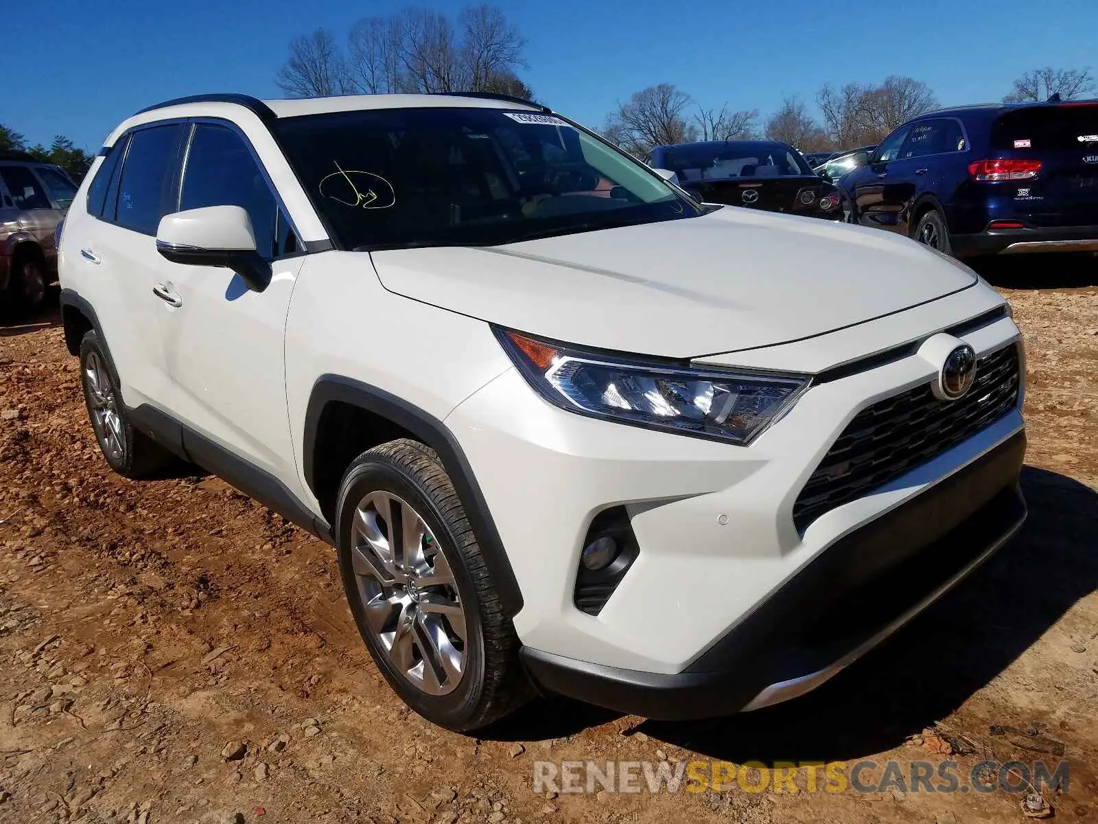 1 Photograph of a damaged car 2T3Y1RFVXKC011403 TOYOTA RAV4 2019