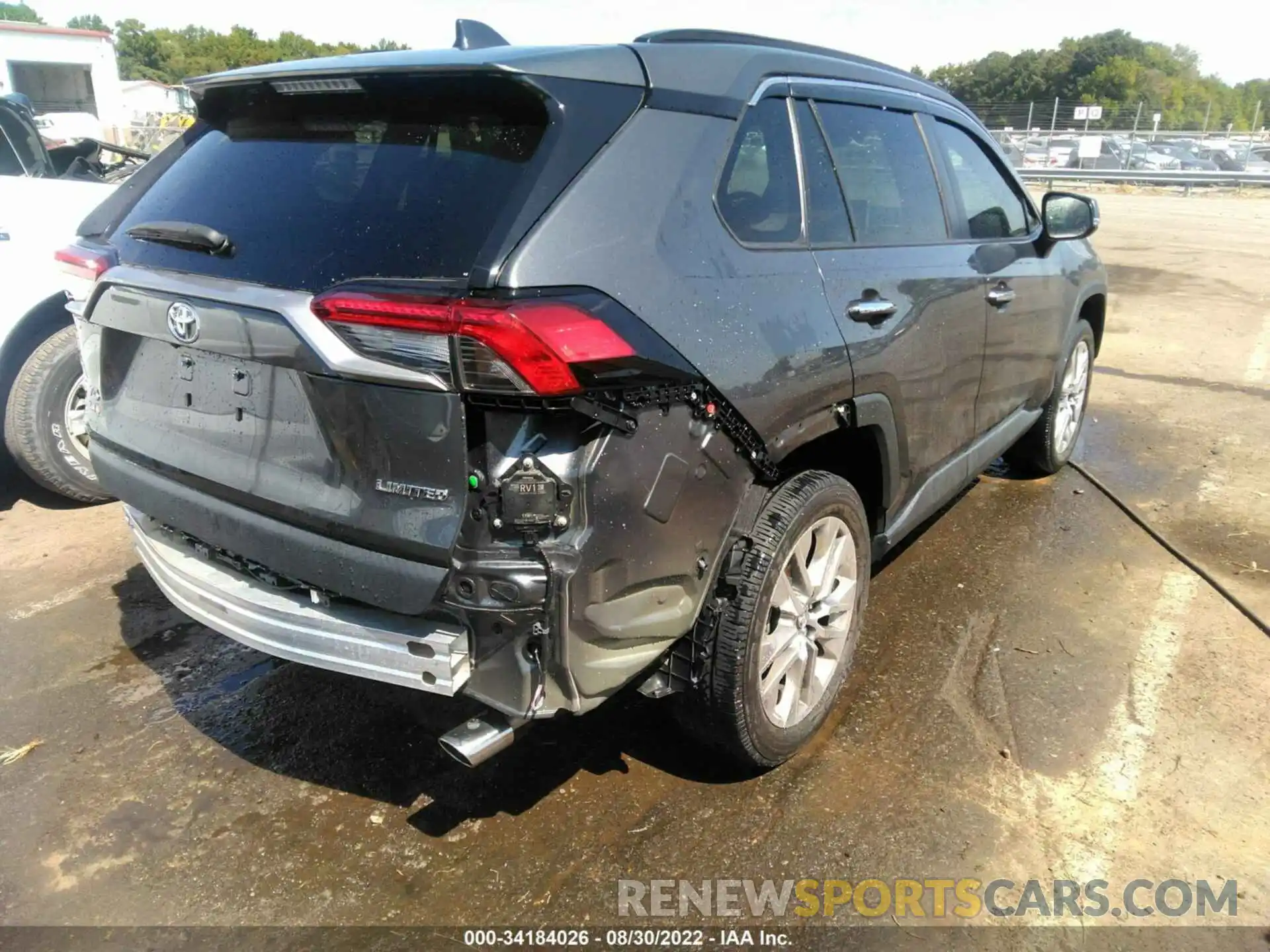 4 Photograph of a damaged car 2T3Y1RFVXKW013716 TOYOTA RAV4 2019