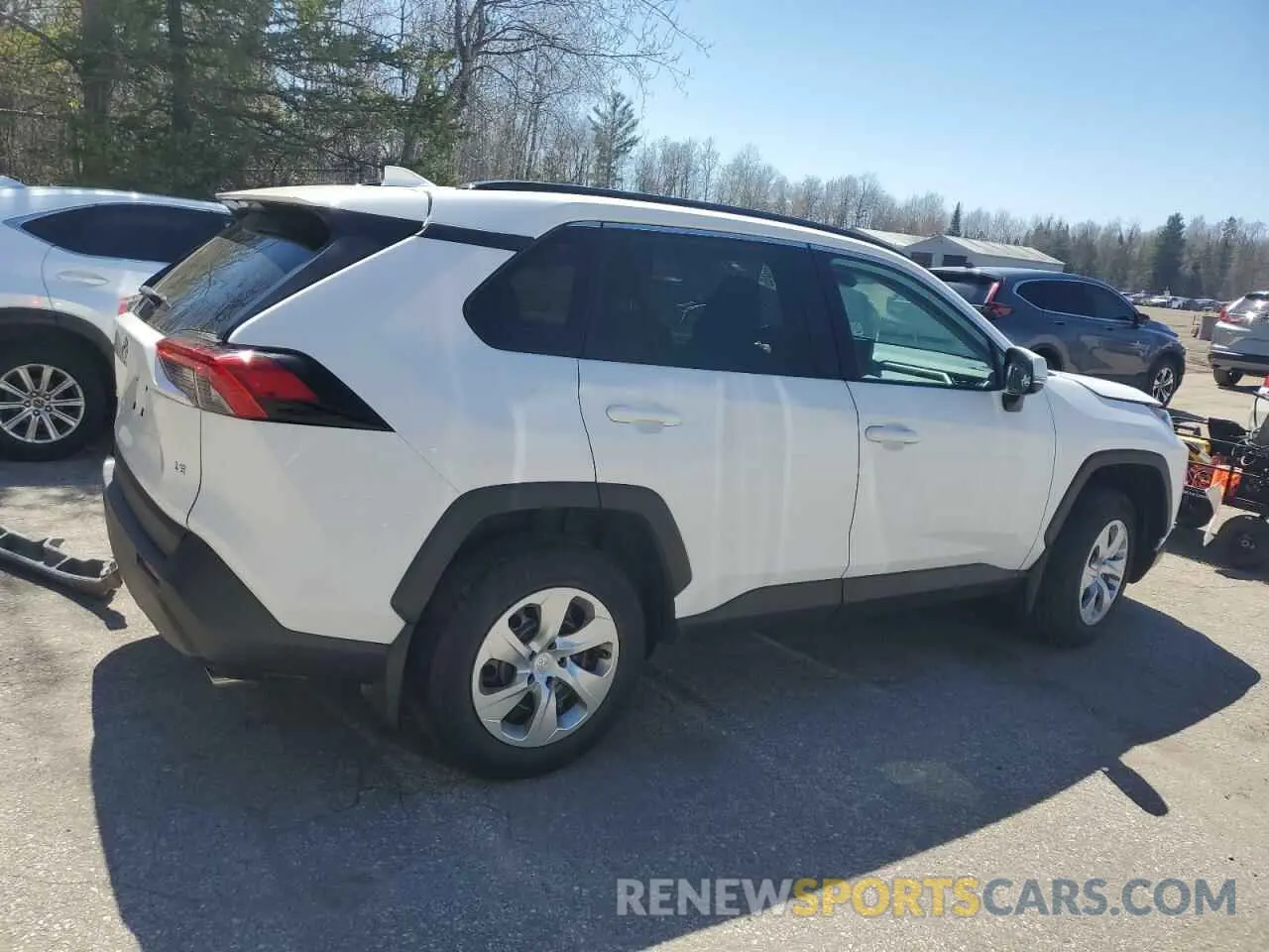 3 Photograph of a damaged car 2T3Z1RFV4KW020665 TOYOTA RAV4 2019