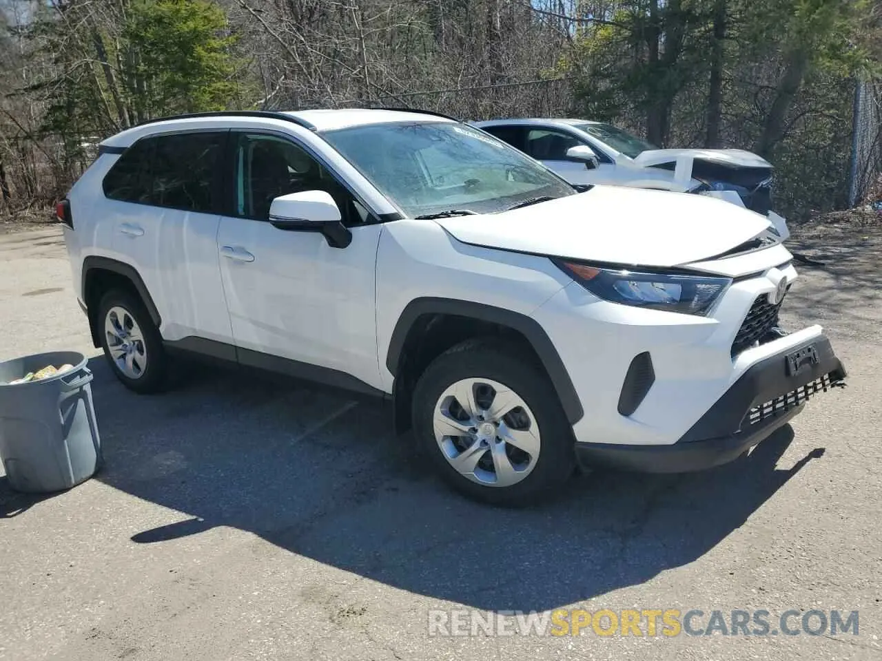 4 Photograph of a damaged car 2T3Z1RFV4KW020665 TOYOTA RAV4 2019