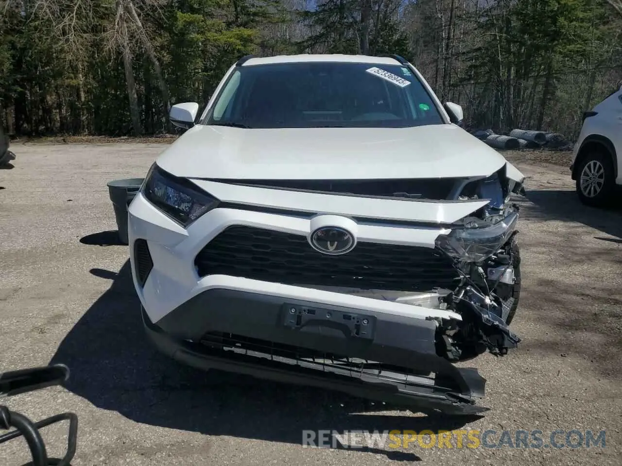 5 Photograph of a damaged car 2T3Z1RFV4KW020665 TOYOTA RAV4 2019