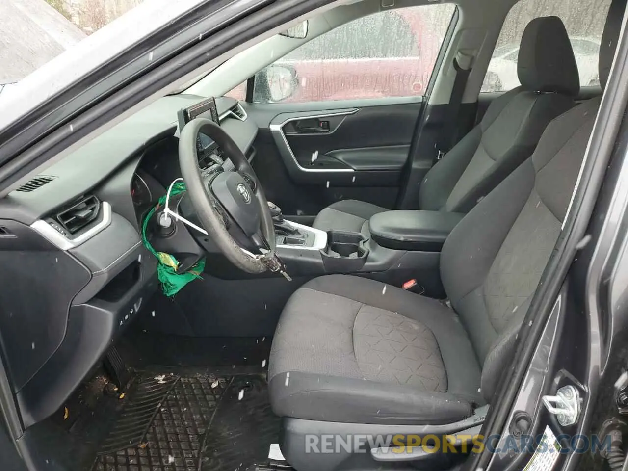 7 Photograph of a damaged car 2T3Z1RFV5KC009983 TOYOTA RAV4 2019