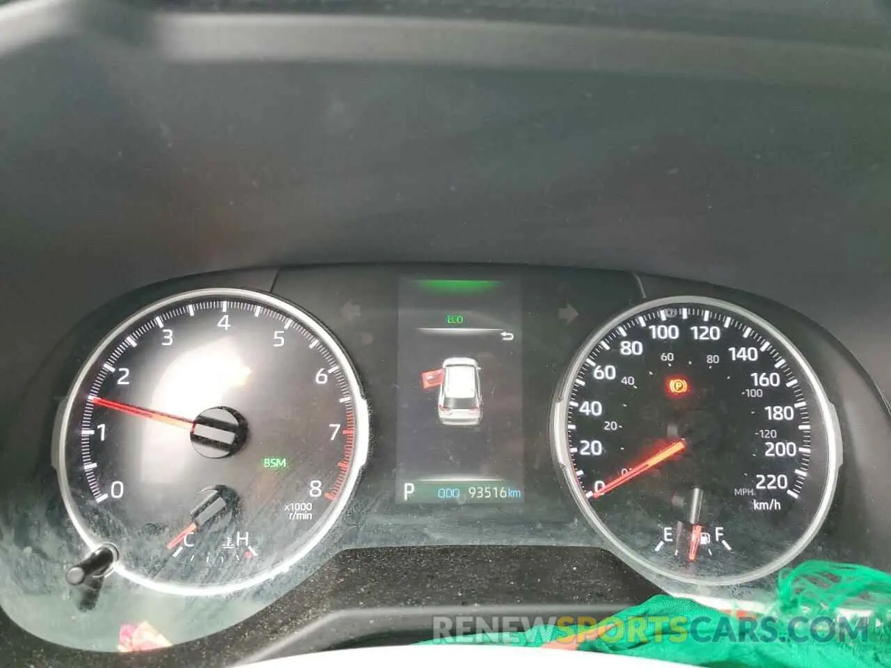 9 Photograph of a damaged car 2T3Z1RFV5KC009983 TOYOTA RAV4 2019