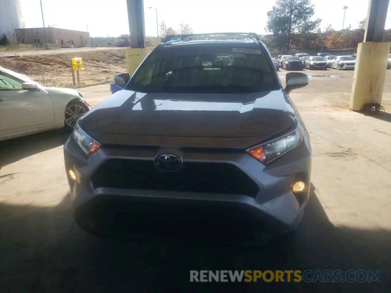 5 Photograph of a damaged car JTMA1RFV0KD022133 TOYOTA RAV4 2019