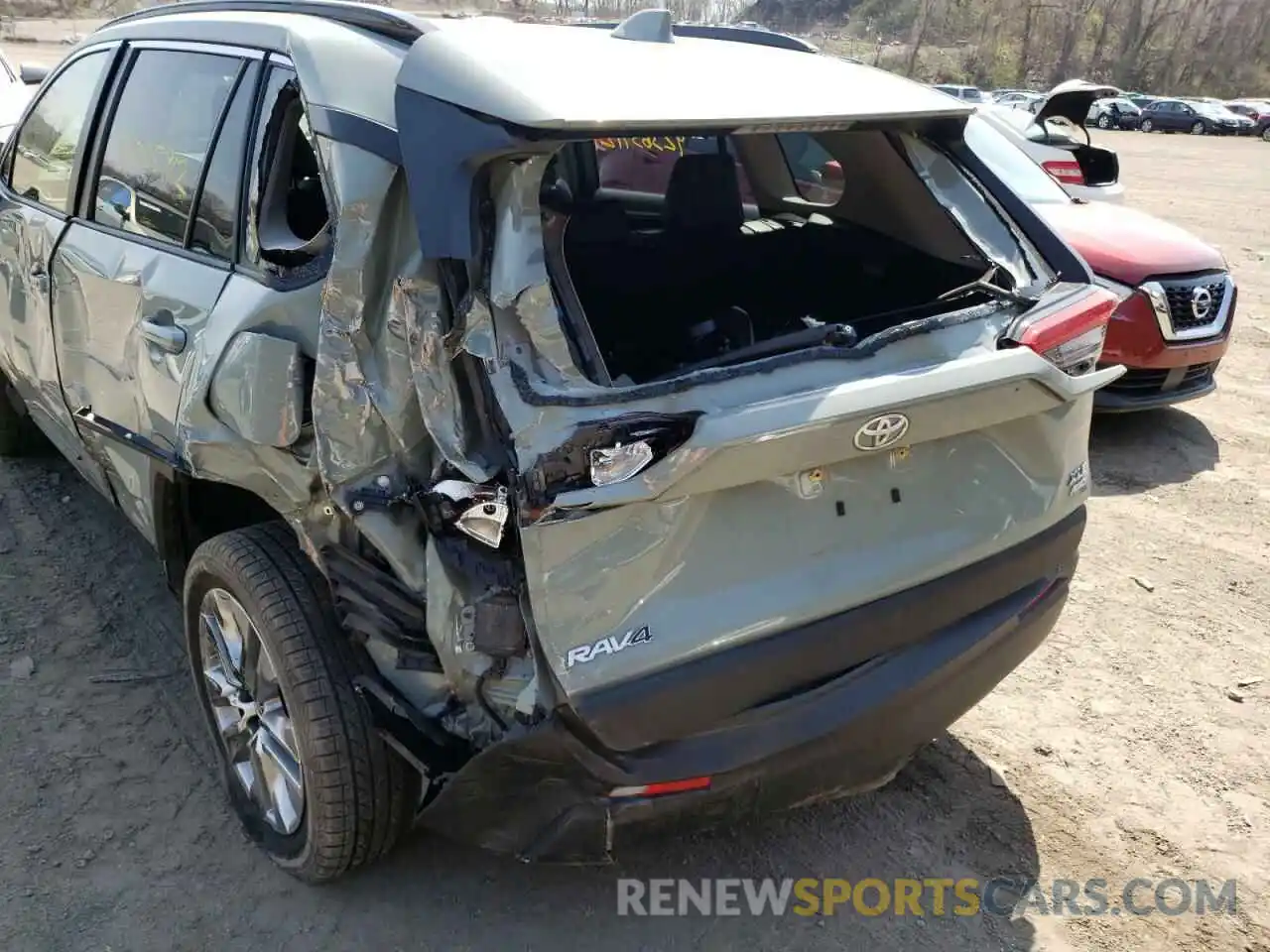 9 Photograph of a damaged car JTMA1RFV0KD039210 TOYOTA RAV4 2019