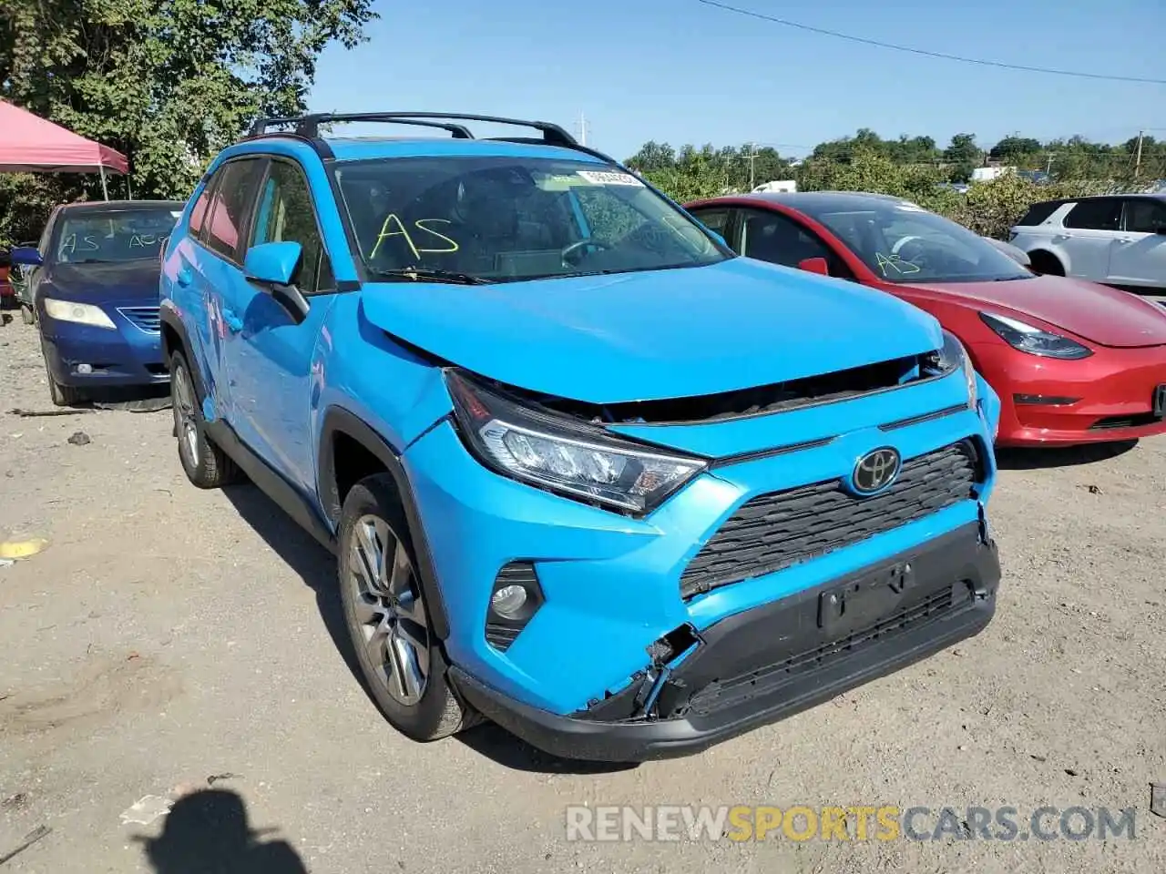 1 Photograph of a damaged car JTMA1RFV0KD506173 TOYOTA RAV4 2019