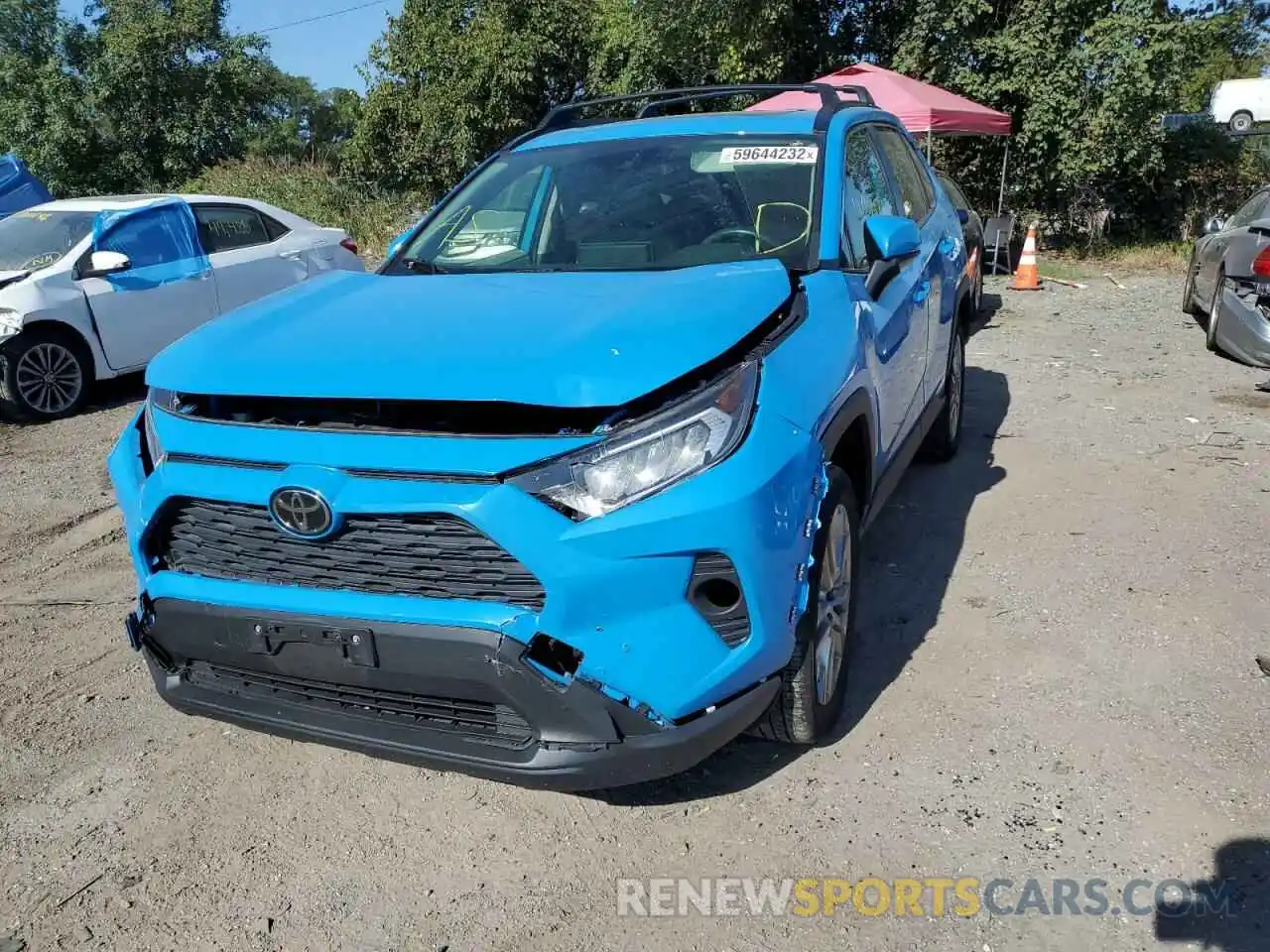 2 Photograph of a damaged car JTMA1RFV0KD506173 TOYOTA RAV4 2019