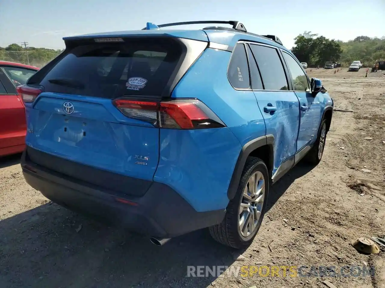 4 Photograph of a damaged car JTMA1RFV0KD506173 TOYOTA RAV4 2019