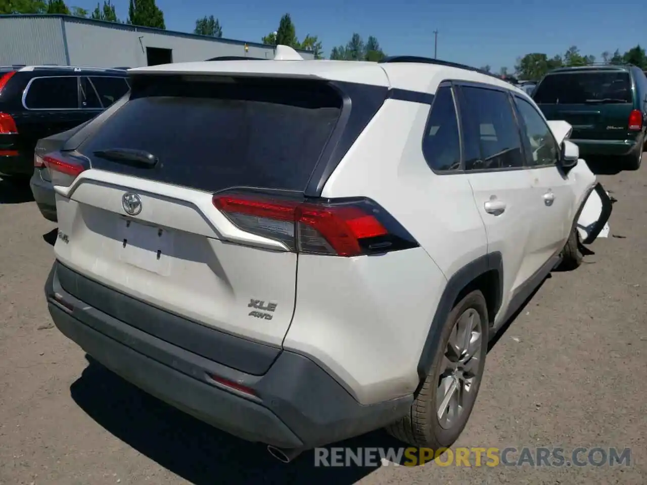 4 Photograph of a damaged car JTMA1RFV0KD515519 TOYOTA RAV4 2019