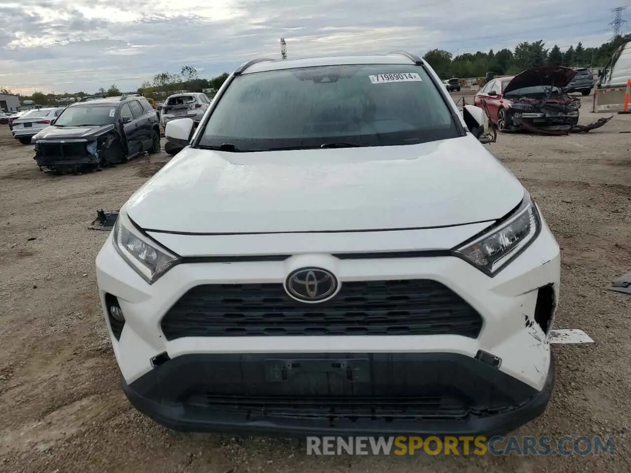 5 Photograph of a damaged car JTMA1RFV1KD024716 TOYOTA RAV4 2019