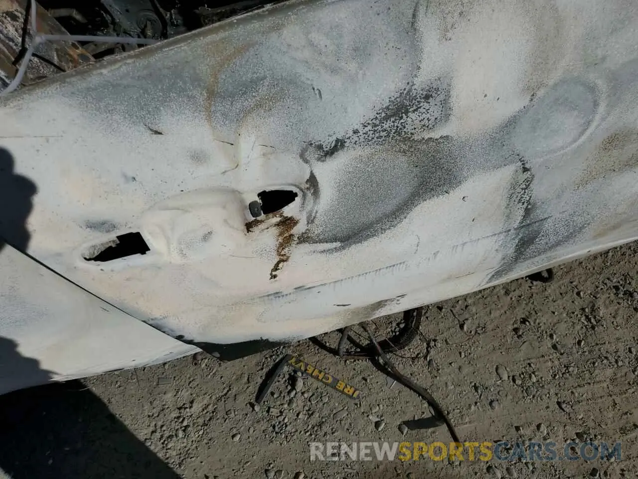 10 Photograph of a damaged car JTMA1RFV1KD027258 TOYOTA RAV4 2019