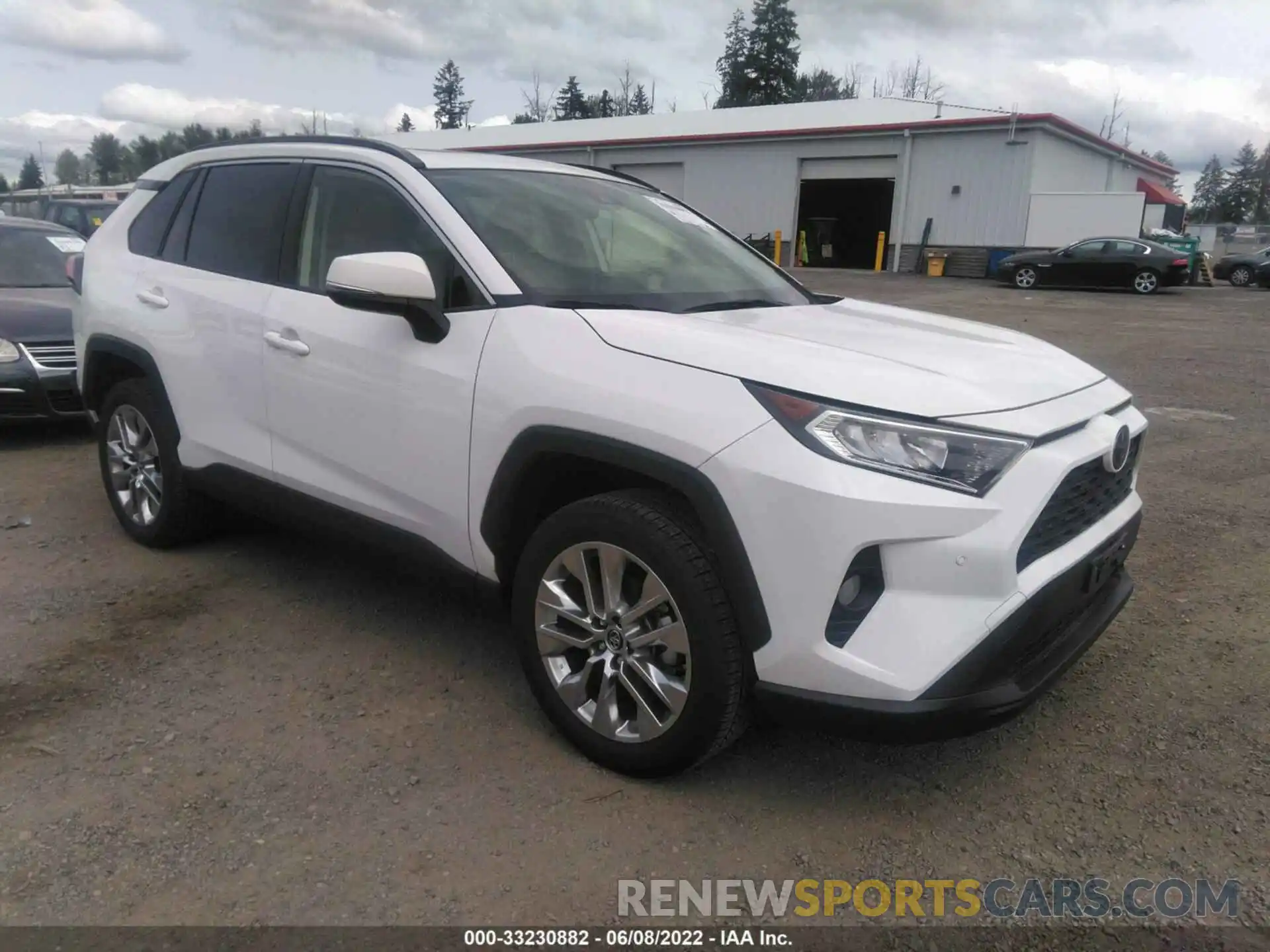 1 Photograph of a damaged car JTMA1RFV1KJ005276 TOYOTA RAV4 2019