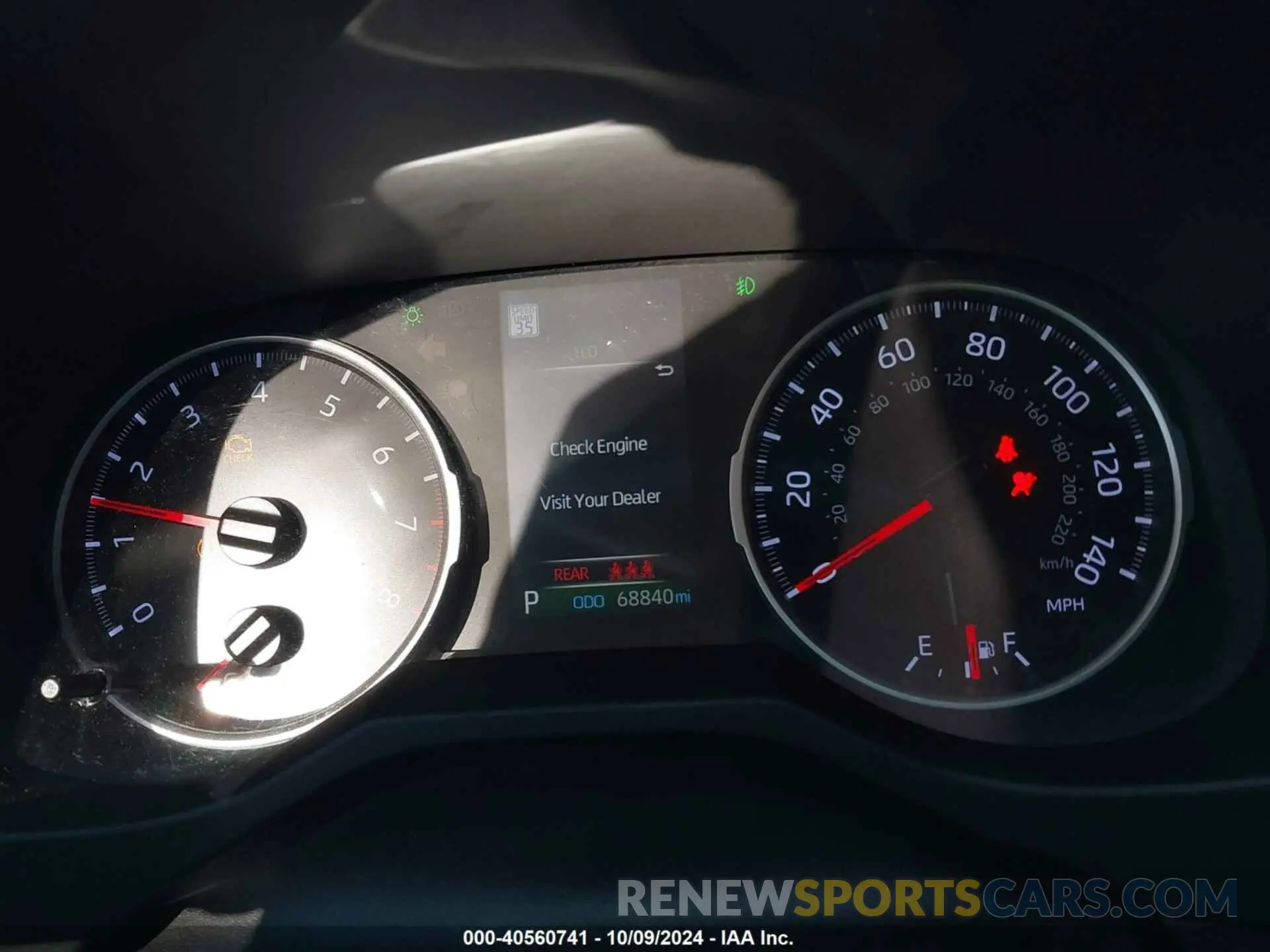 7 Photograph of a damaged car JTMA1RFV1KJ010879 TOYOTA RAV4 2019