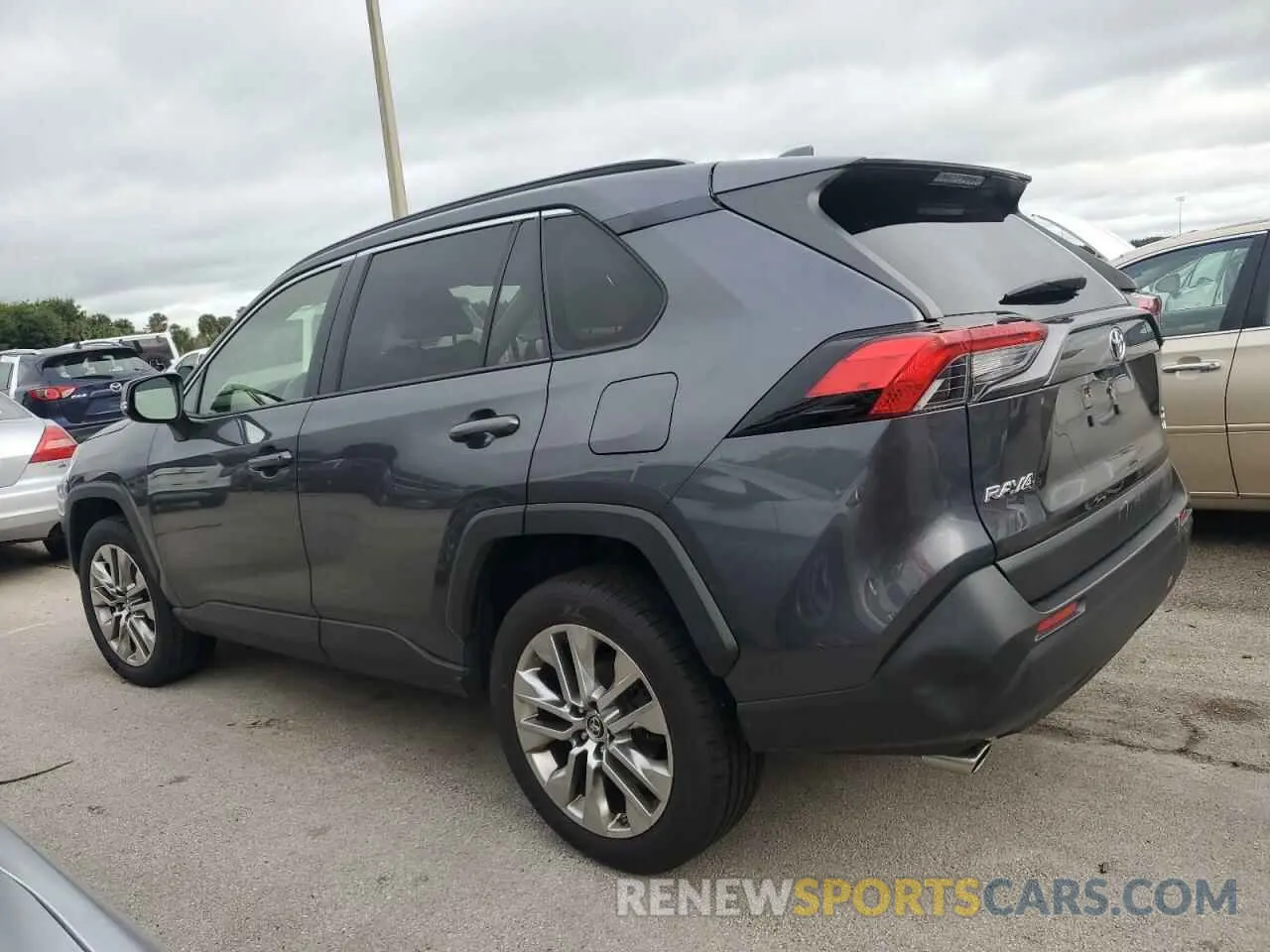2 Photograph of a damaged car JTMA1RFV2KD005978 TOYOTA RAV4 2019