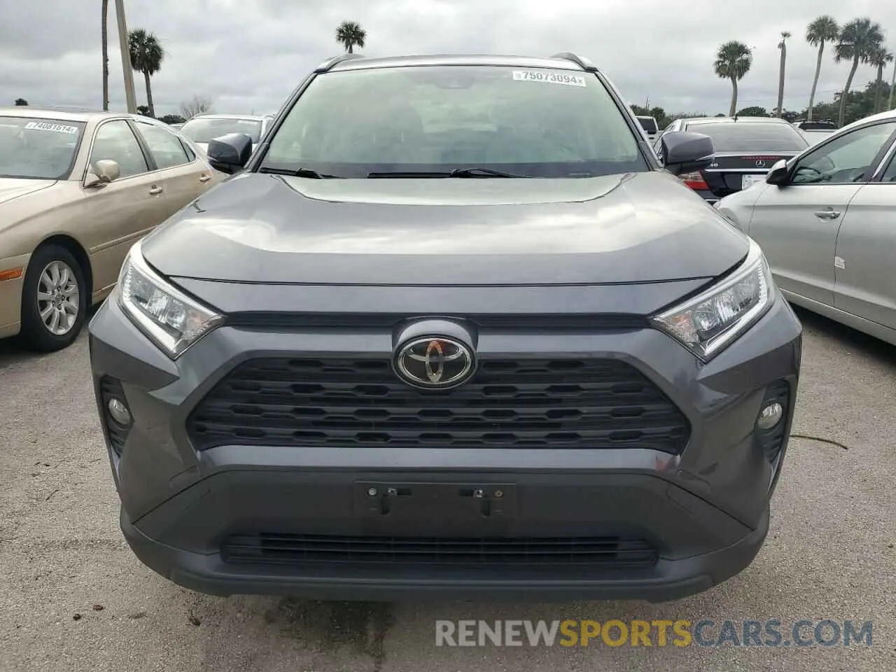 5 Photograph of a damaged car JTMA1RFV2KD005978 TOYOTA RAV4 2019