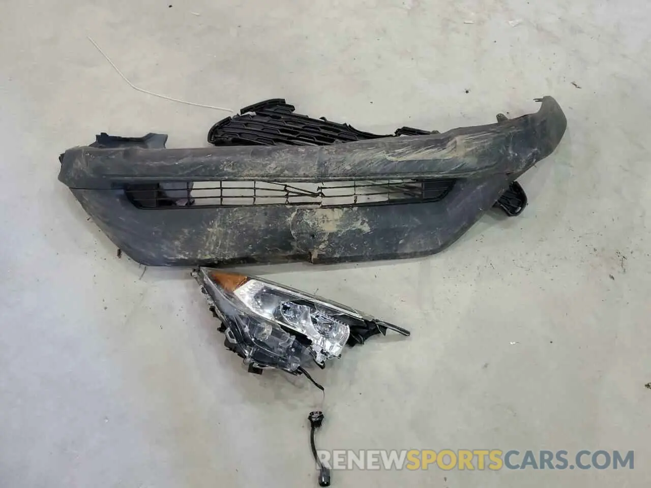 13 Photograph of a damaged car JTMA1RFV2KD033361 TOYOTA RAV4 2019