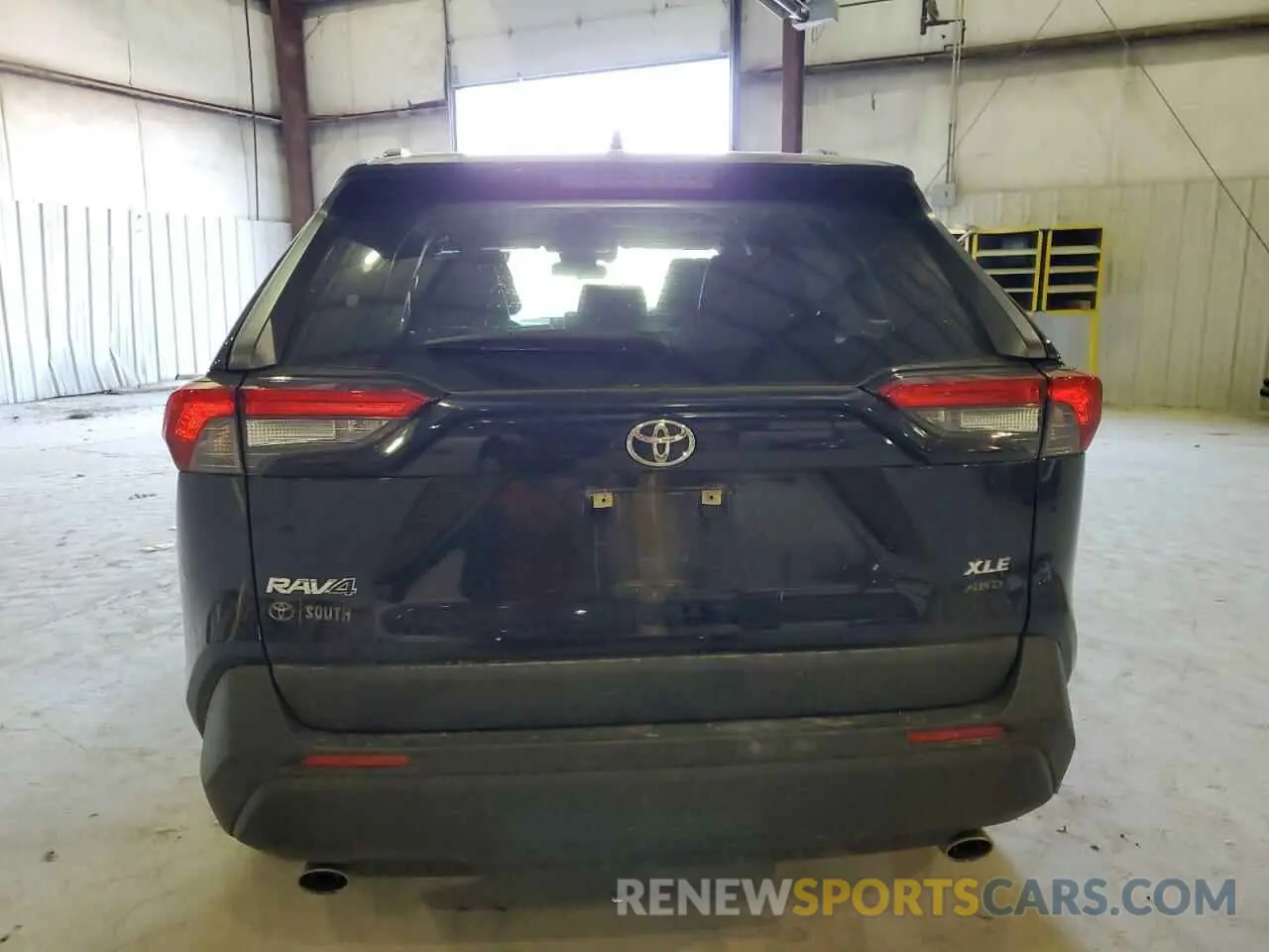 6 Photograph of a damaged car JTMA1RFV2KD033361 TOYOTA RAV4 2019