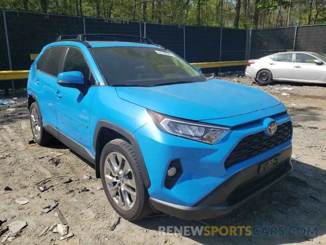 1 Photograph of a damaged car JTMA1RFV2KD502223 TOYOTA RAV4 2019