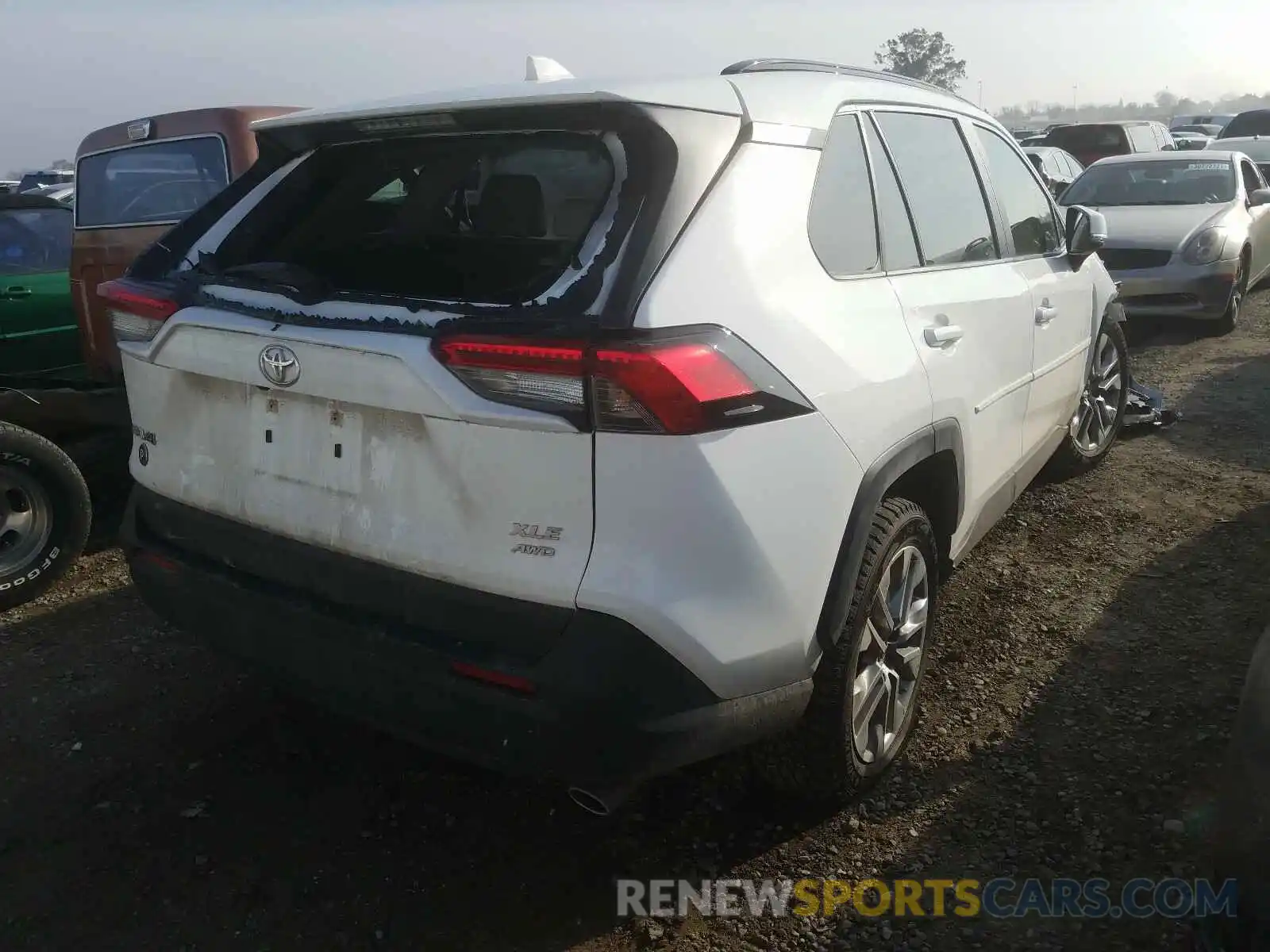 4 Photograph of a damaged car JTMA1RFV2KD502321 TOYOTA RAV4 2019