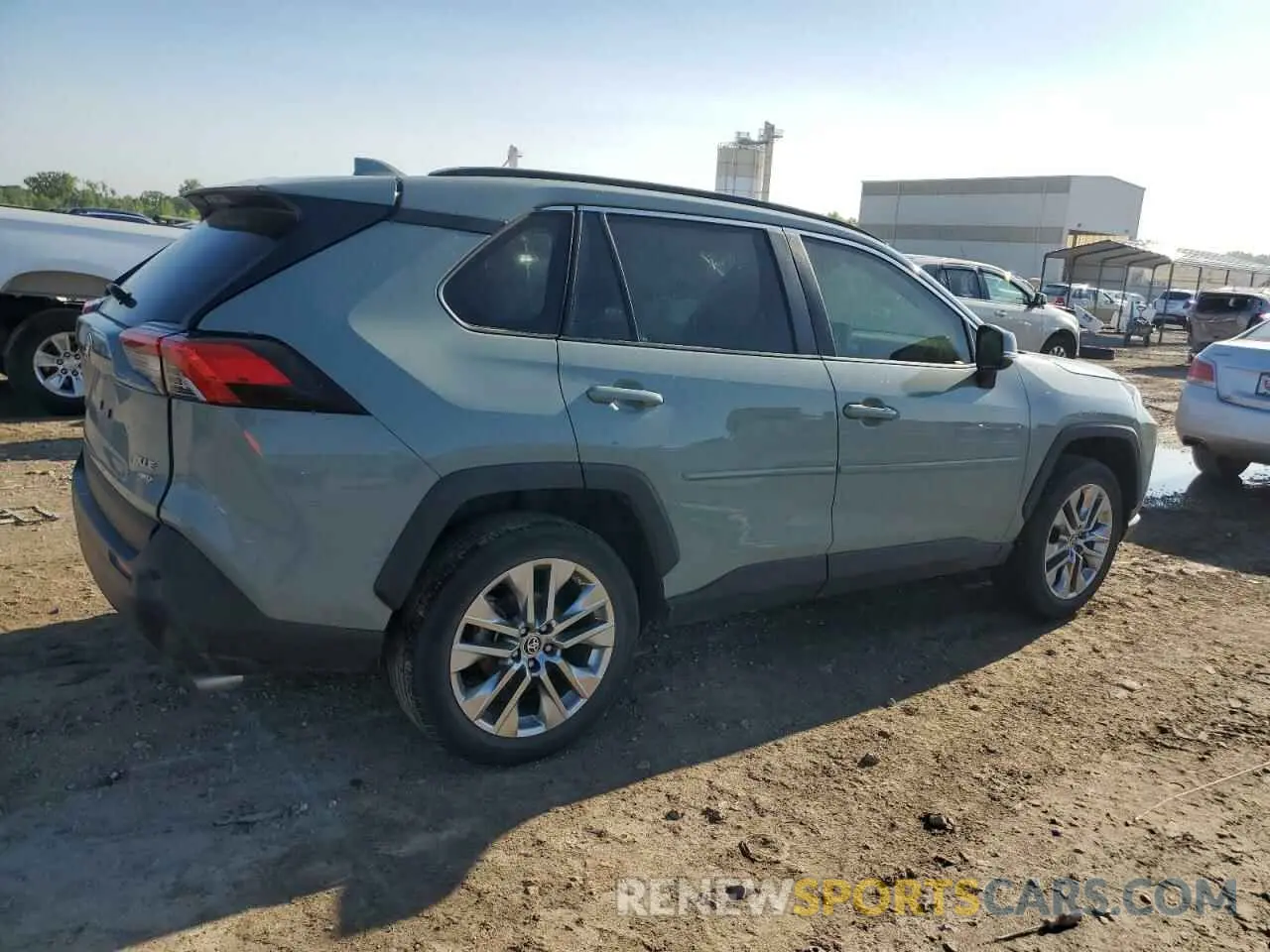 3 Photograph of a damaged car JTMA1RFV3KD042232 TOYOTA RAV4 2019