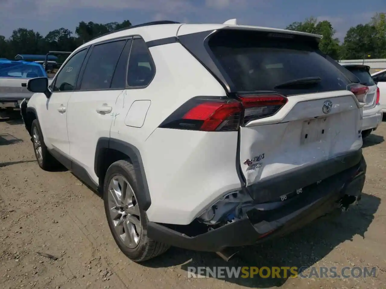 3 Photograph of a damaged car JTMA1RFV3KD522318 TOYOTA RAV4 2019