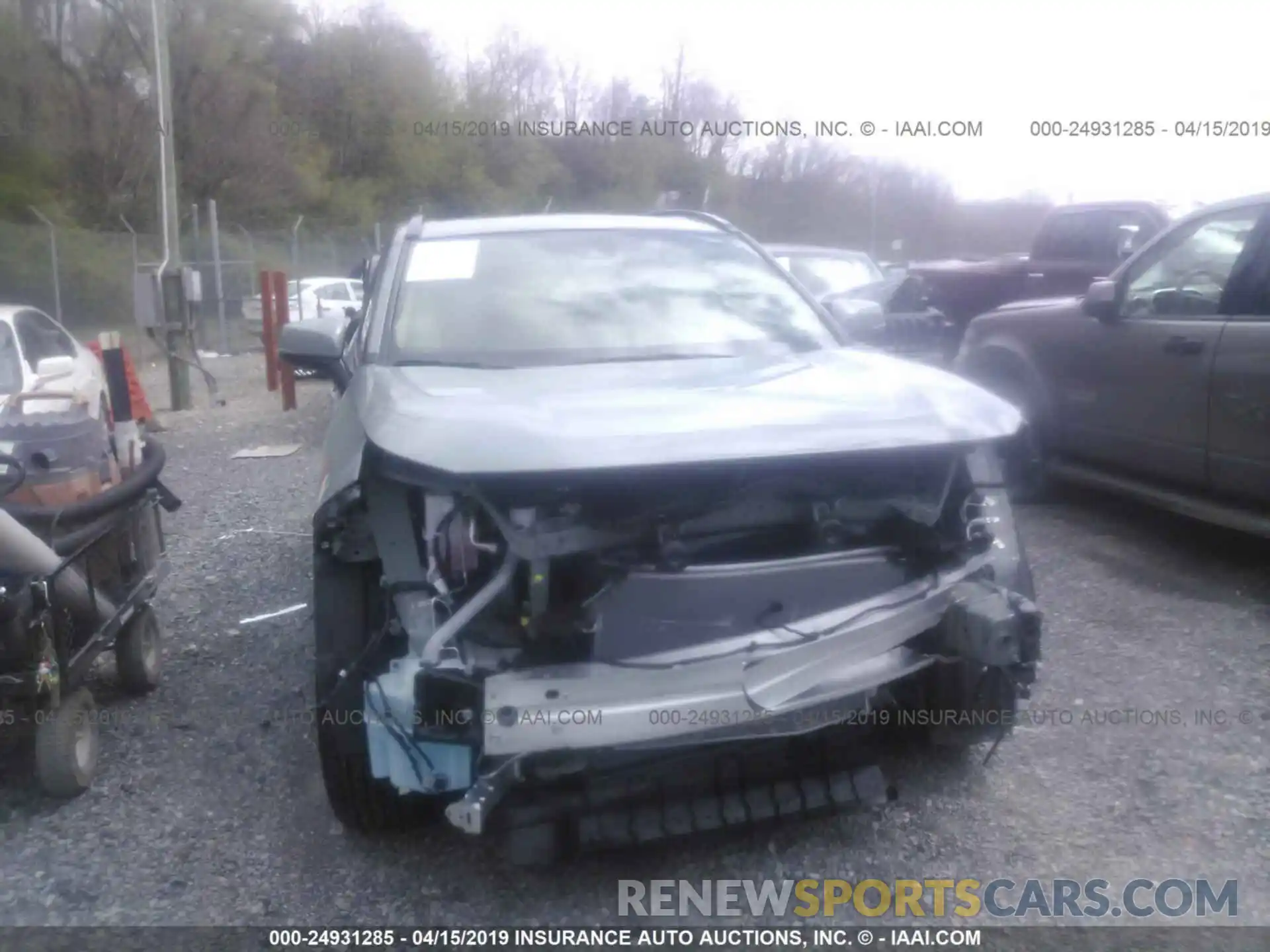 6 Photograph of a damaged car JTMA1RFV4KD009482 TOYOTA RAV4 2019