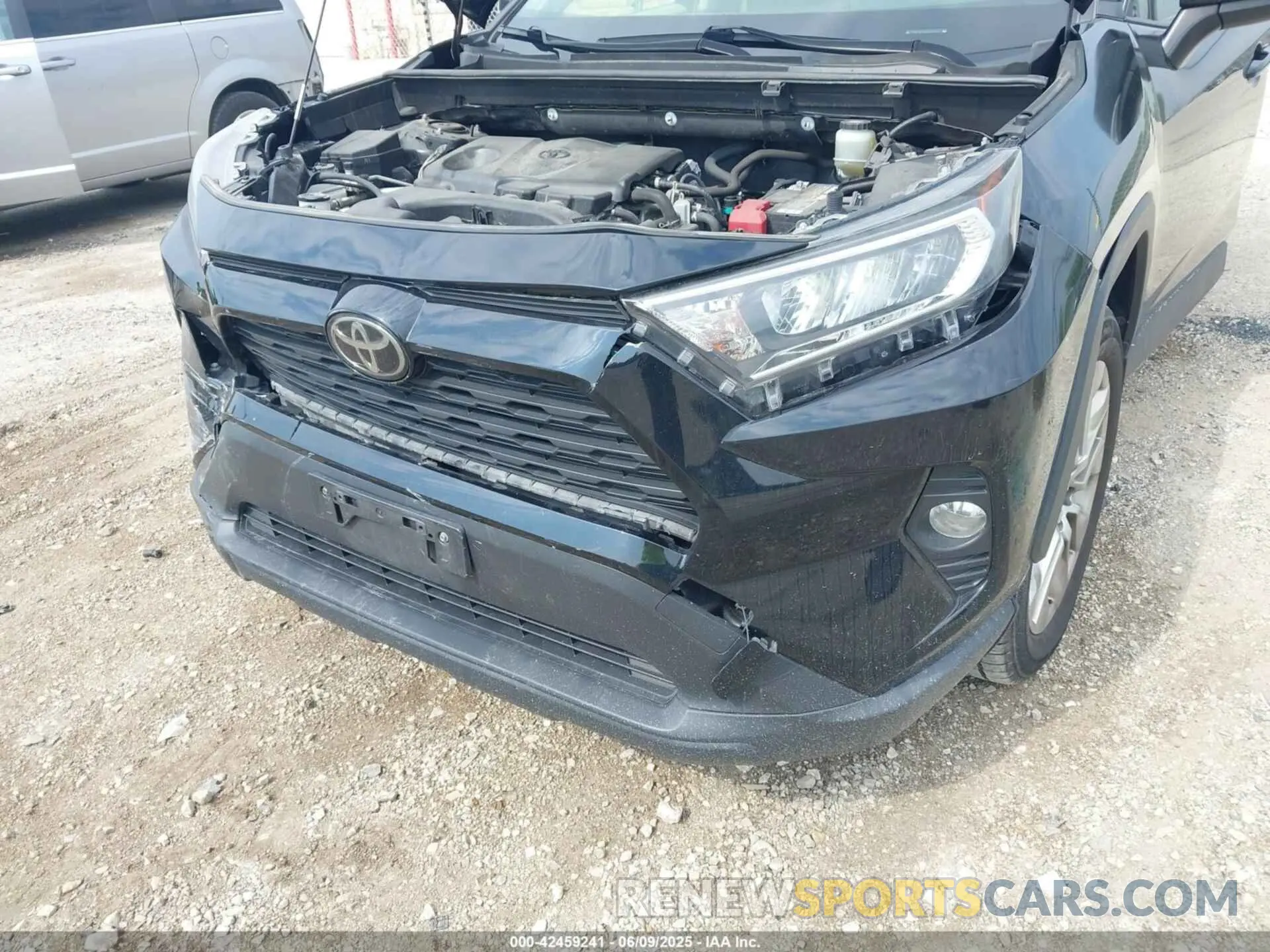 6 Photograph of a damaged car JTMA1RFV4KD015251 TOYOTA RAV4 2019
