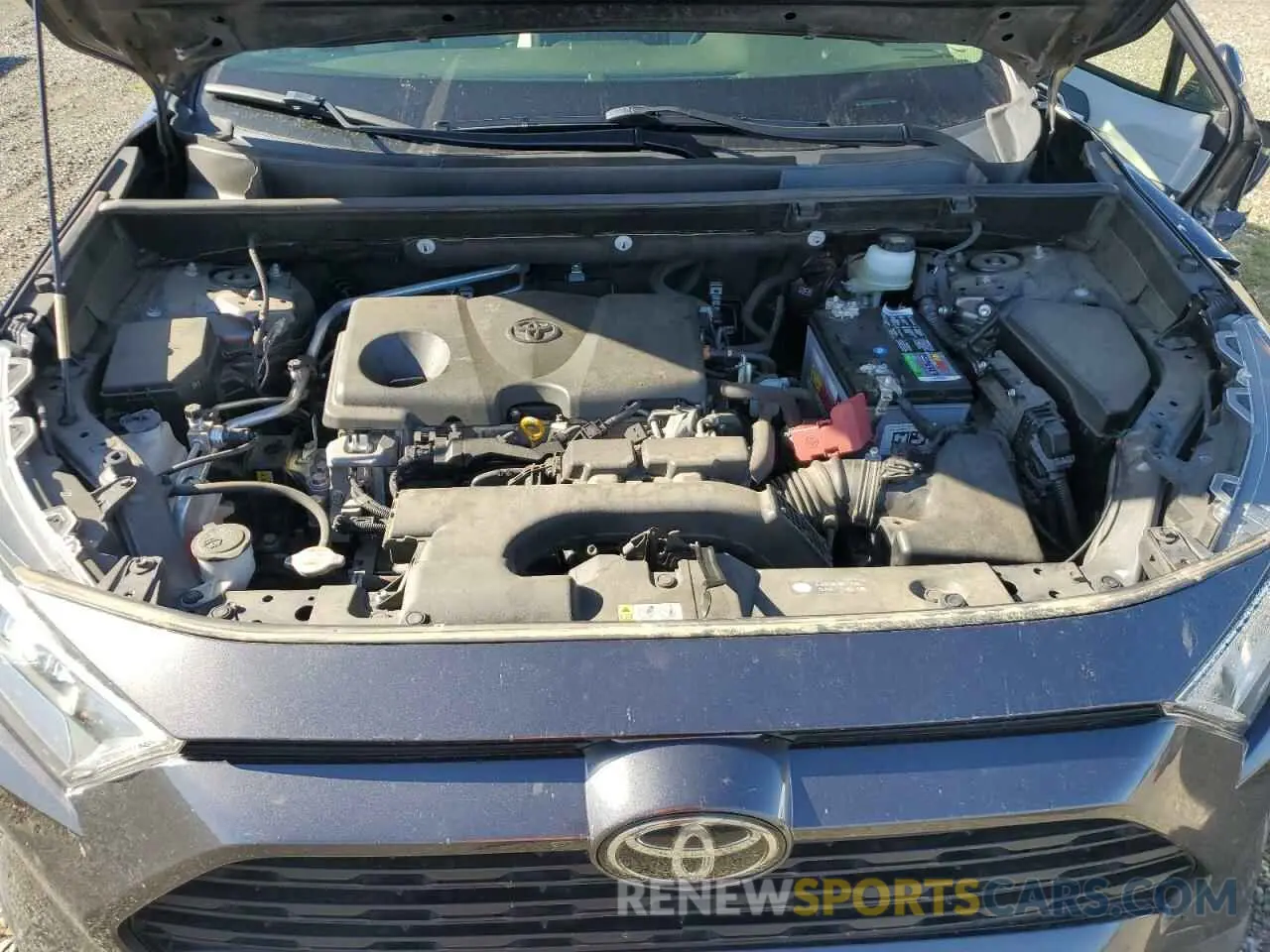 12 Photograph of a damaged car JTMA1RFV4KJ014439 TOYOTA RAV4 2019