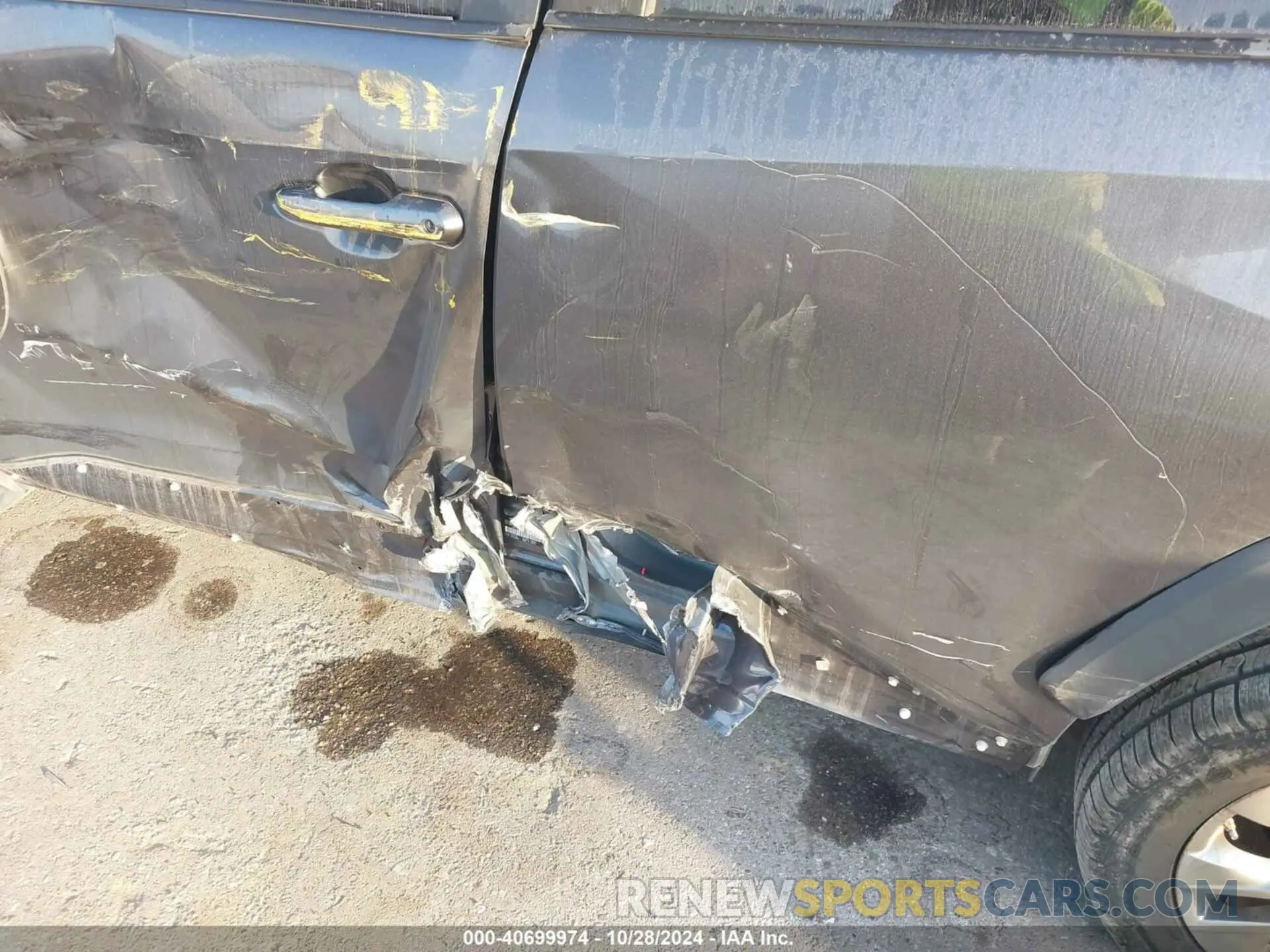 6 Photograph of a damaged car JTMA1RFV5KD009541 TOYOTA RAV4 2019