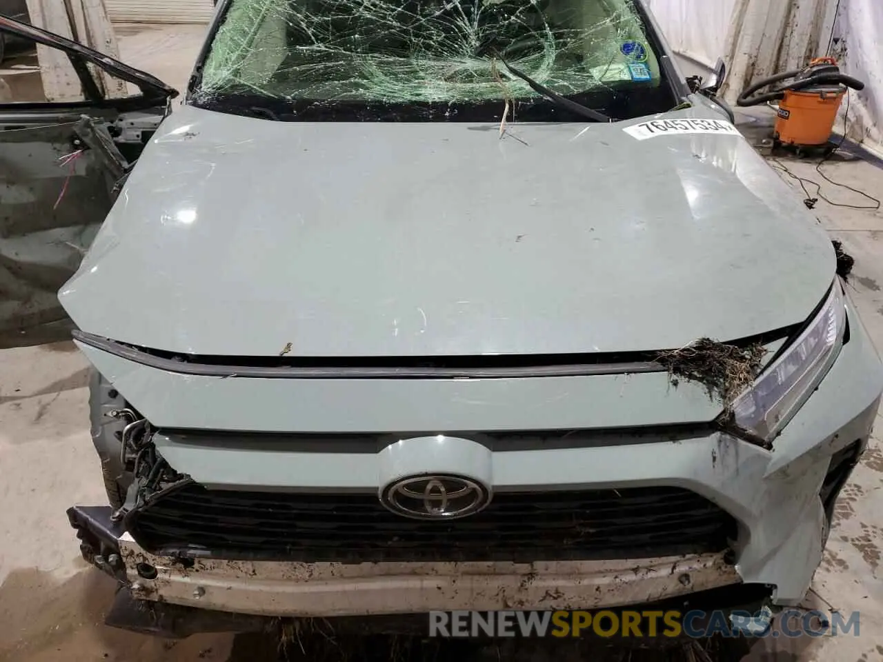 12 Photograph of a damaged car JTMA1RFV5KD010155 TOYOTA RAV4 2019
