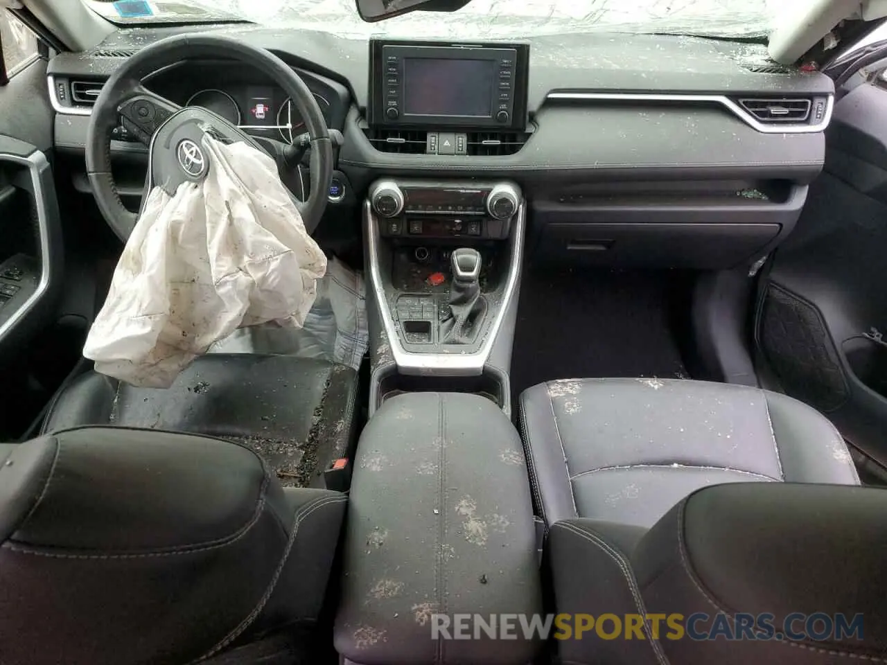 8 Photograph of a damaged car JTMA1RFV5KD010155 TOYOTA RAV4 2019