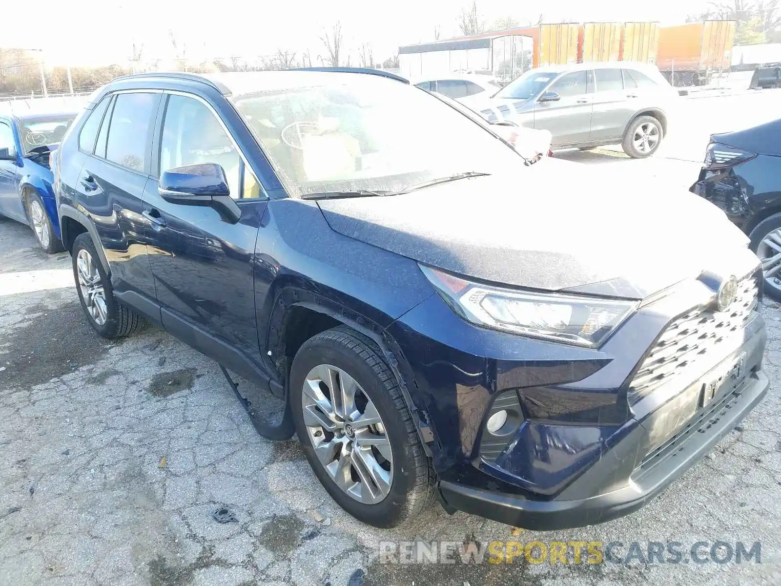 1 Photograph of a damaged car JTMA1RFV5KD016084 TOYOTA RAV4 2019