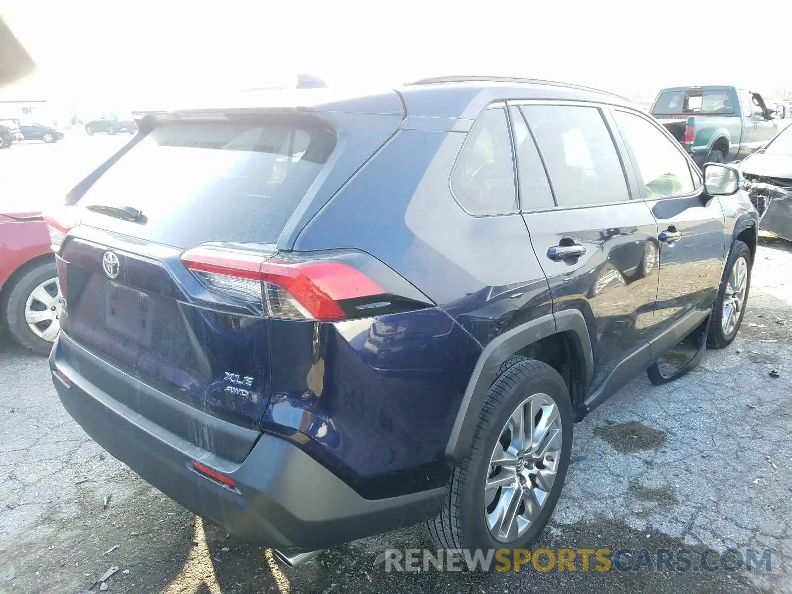 4 Photograph of a damaged car JTMA1RFV5KD016084 TOYOTA RAV4 2019