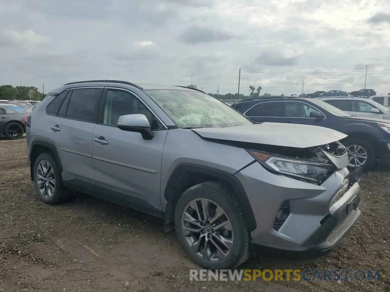 4 Photograph of a damaged car JTMA1RFV5KD503348 TOYOTA RAV4 2019